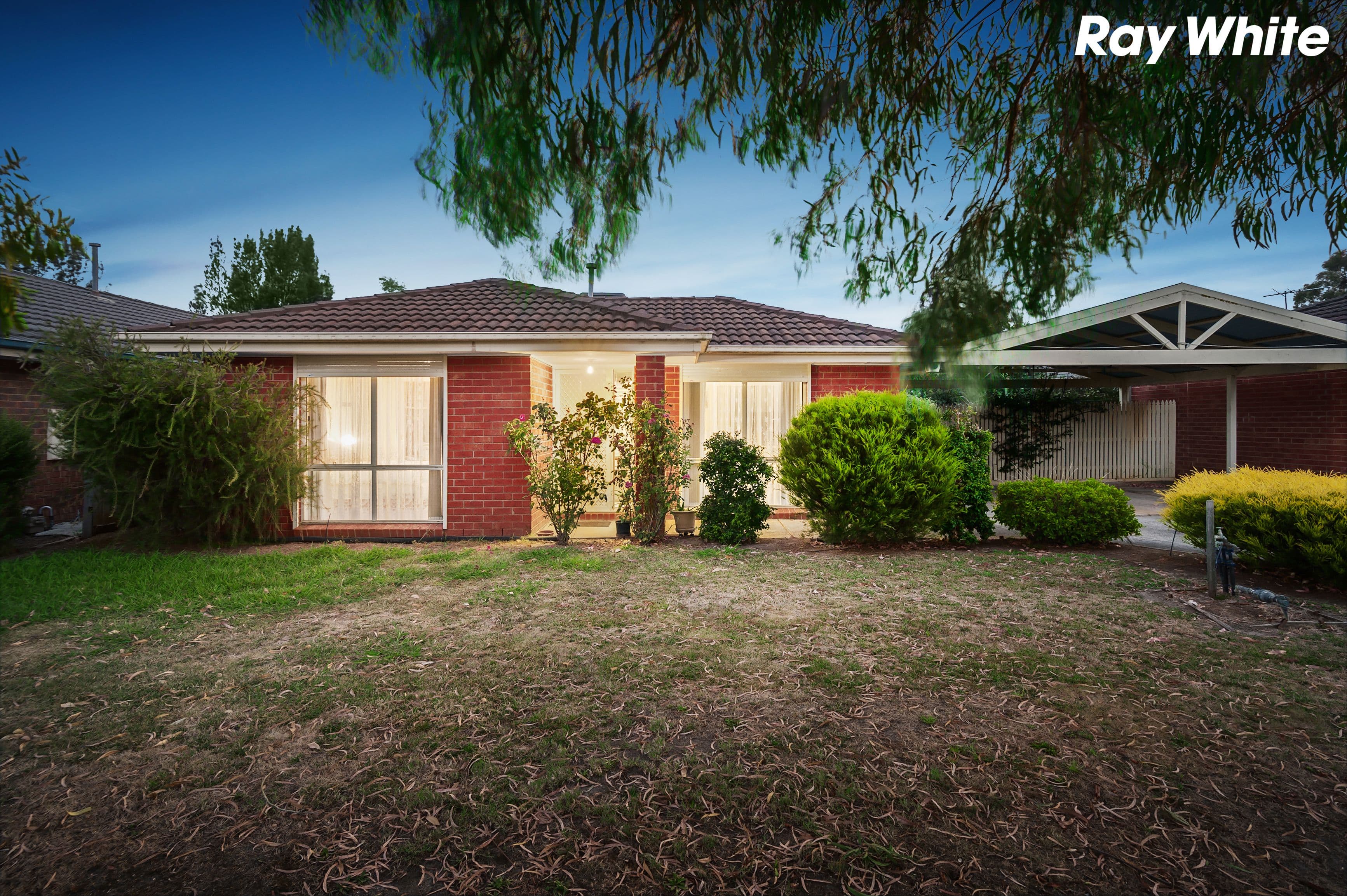 4 Brooke Court, Pakenham VIC 3810, Pakenham - Thumbnail 2