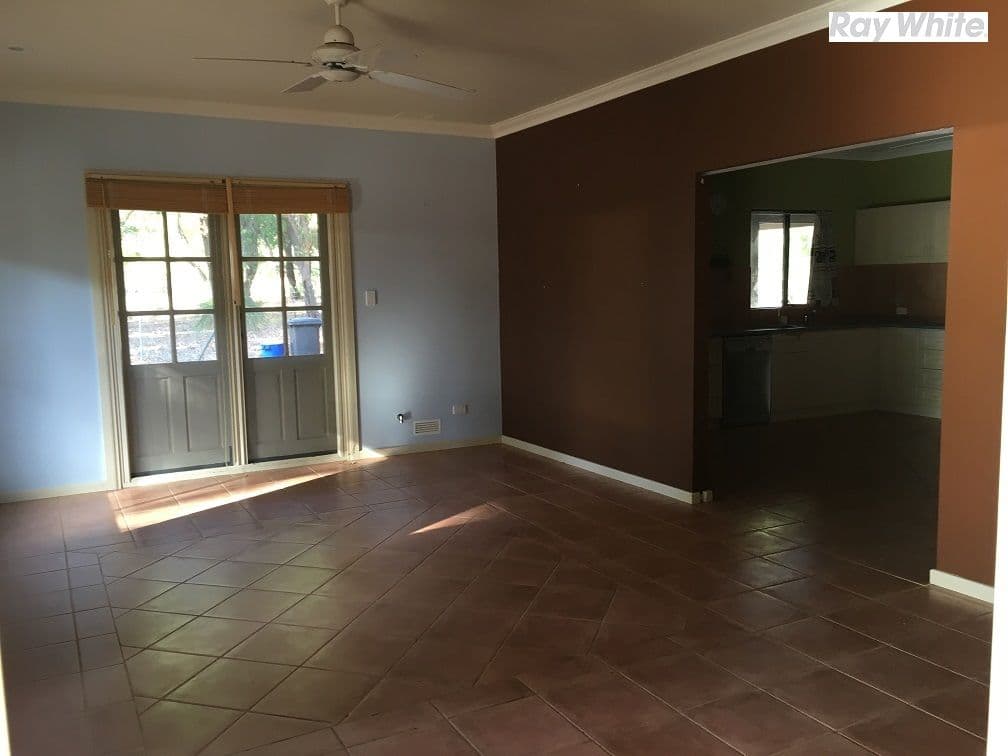 4 Robinson Road, Roleystone WA 6111, Roleystone - Thumbnail 2
