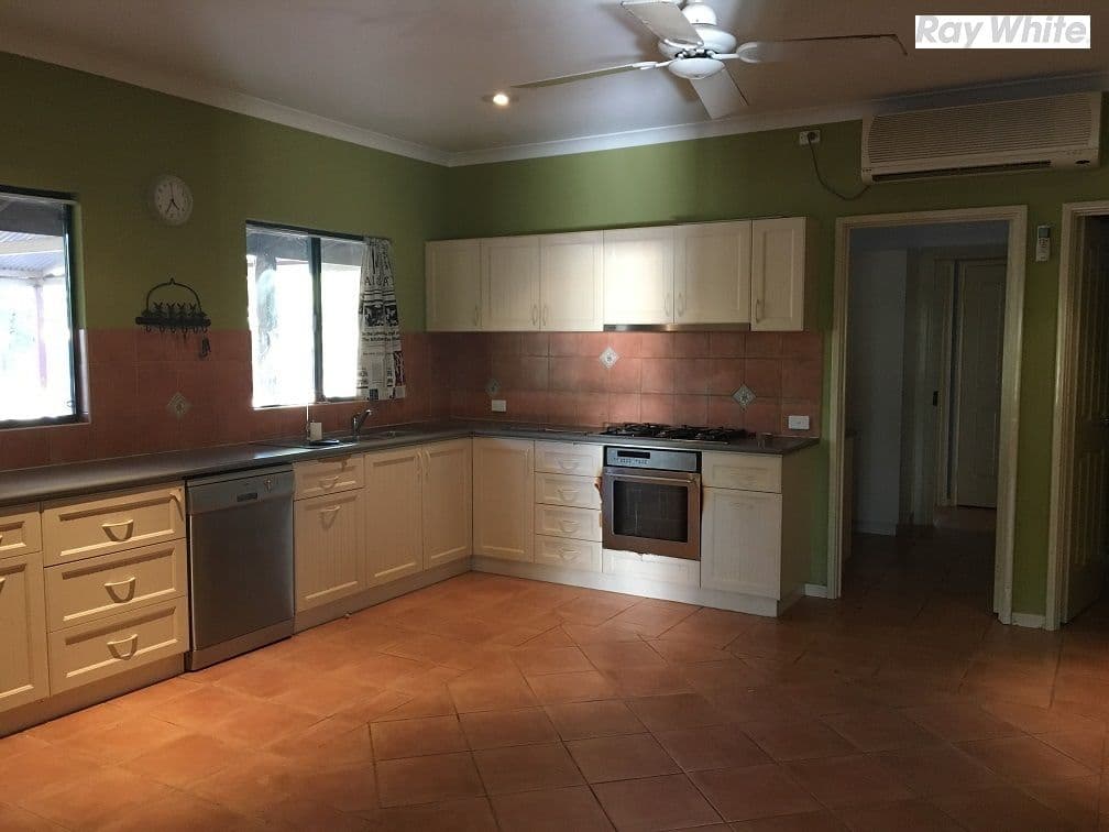 4 Robinson Road, Roleystone WA 6111, Roleystone - Thumbnail 3