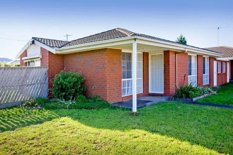 28 Cameron Crescent, LARA VIC 3212, Lara - Image 1