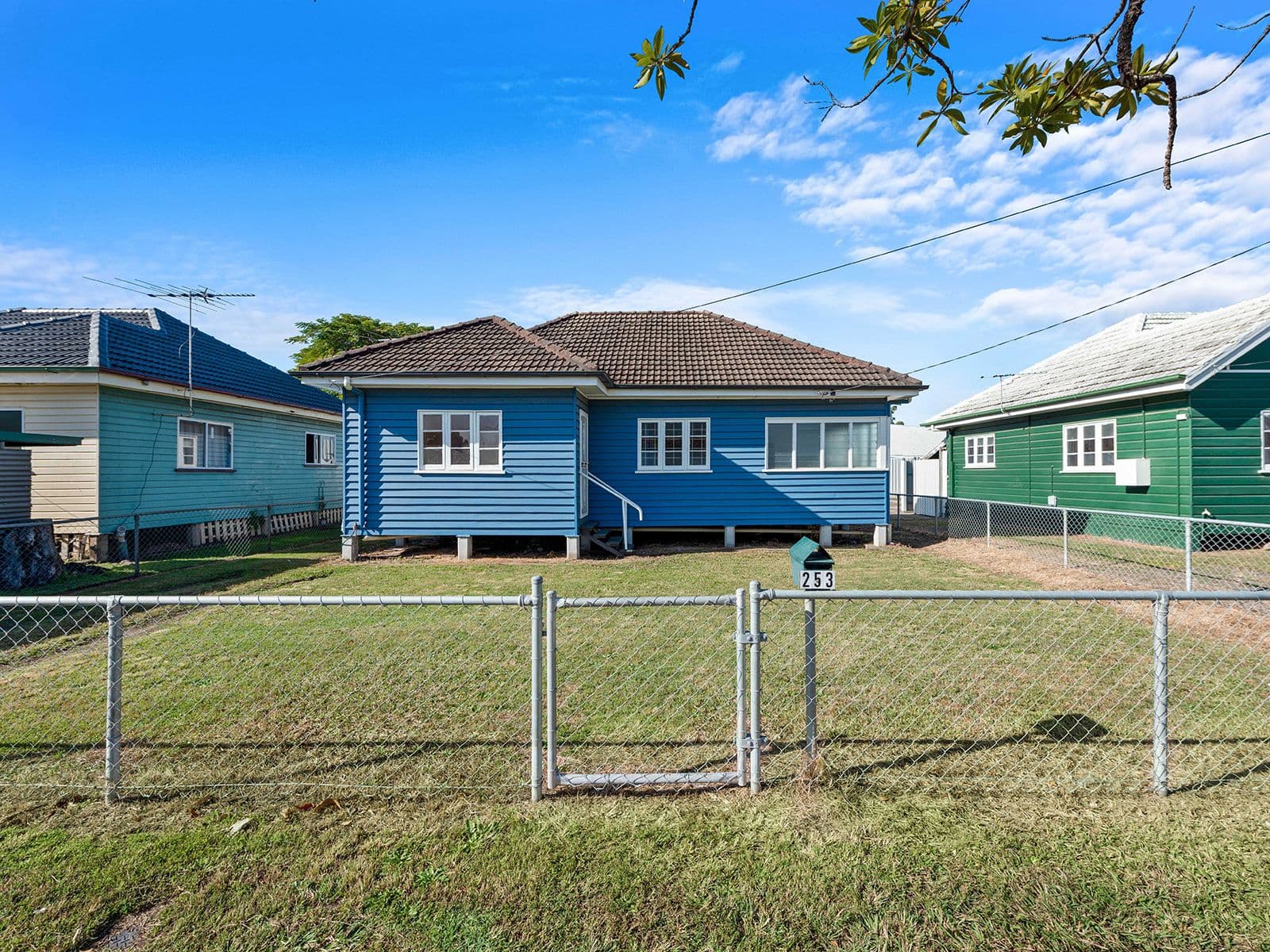 253 Earnshaw Road, Northgate QLD 4013, Northgate - Image 1