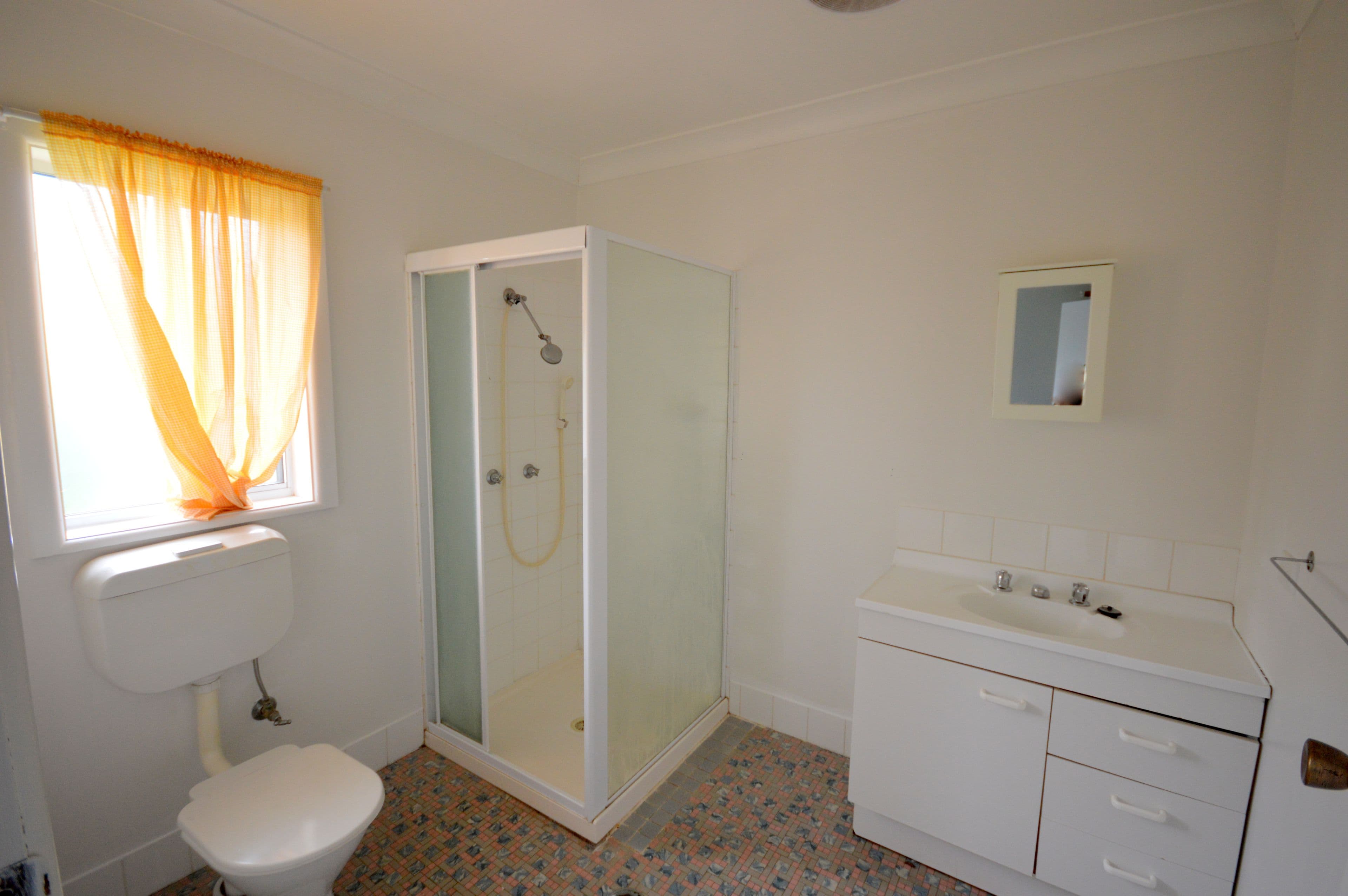 8 Pitt Street, Cowra NSW 2794, Cowra - Thumbnail 4