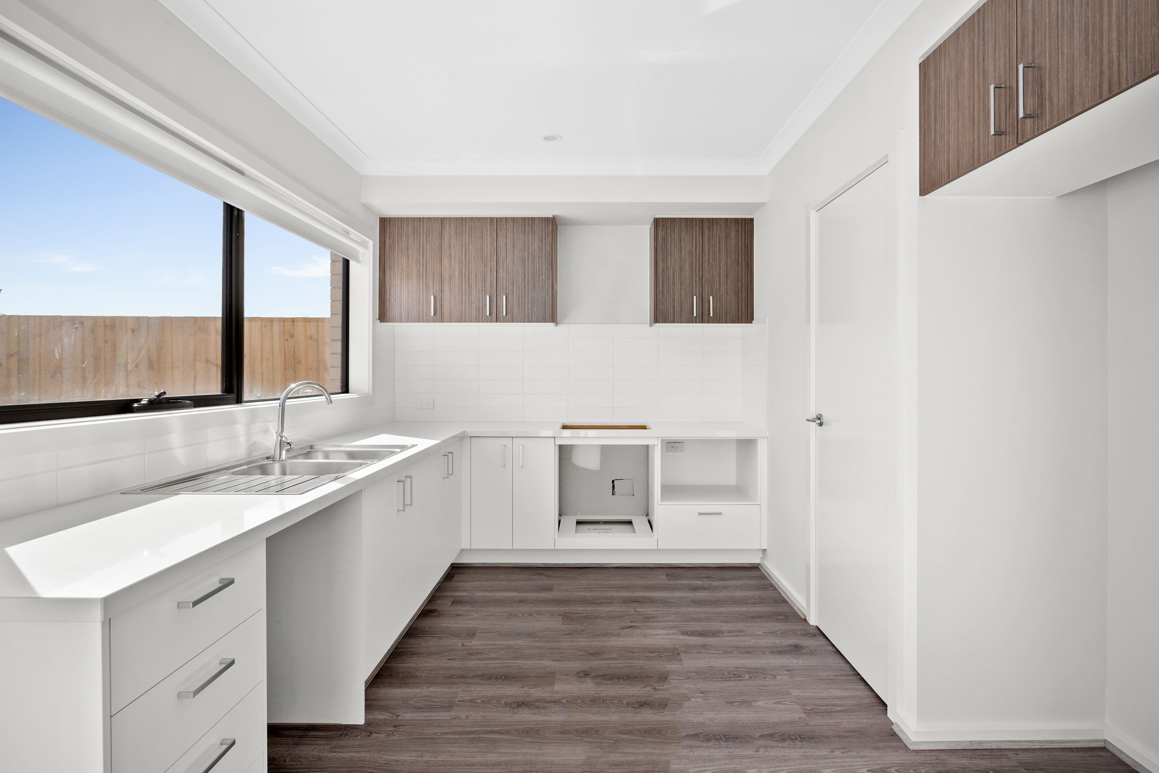 18 Hampstead Street, Pakenham VIC 3810, Pakenham - Thumbnail 3