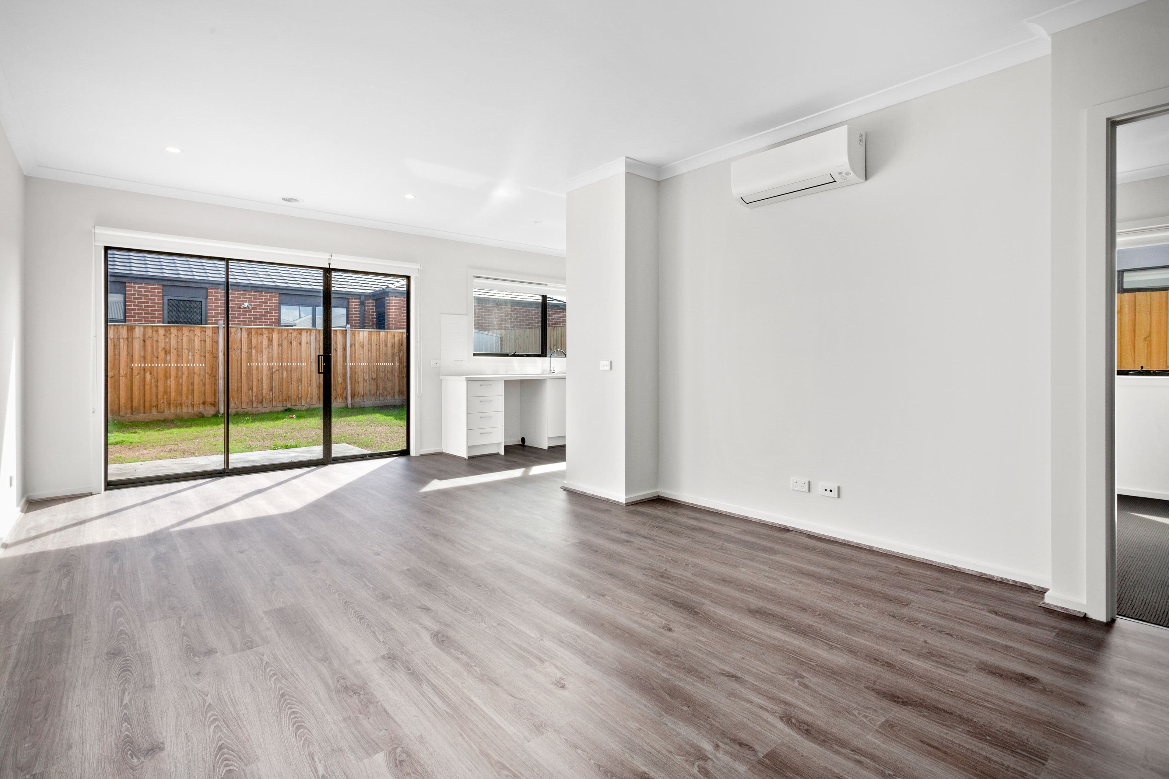 18 Hampstead Street, Pakenham VIC 3810, Pakenham - Thumbnail 5