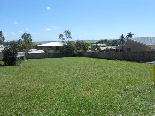 18 Bayview Terrace, QUNABA QLD 4670, Qunaba - Image 1