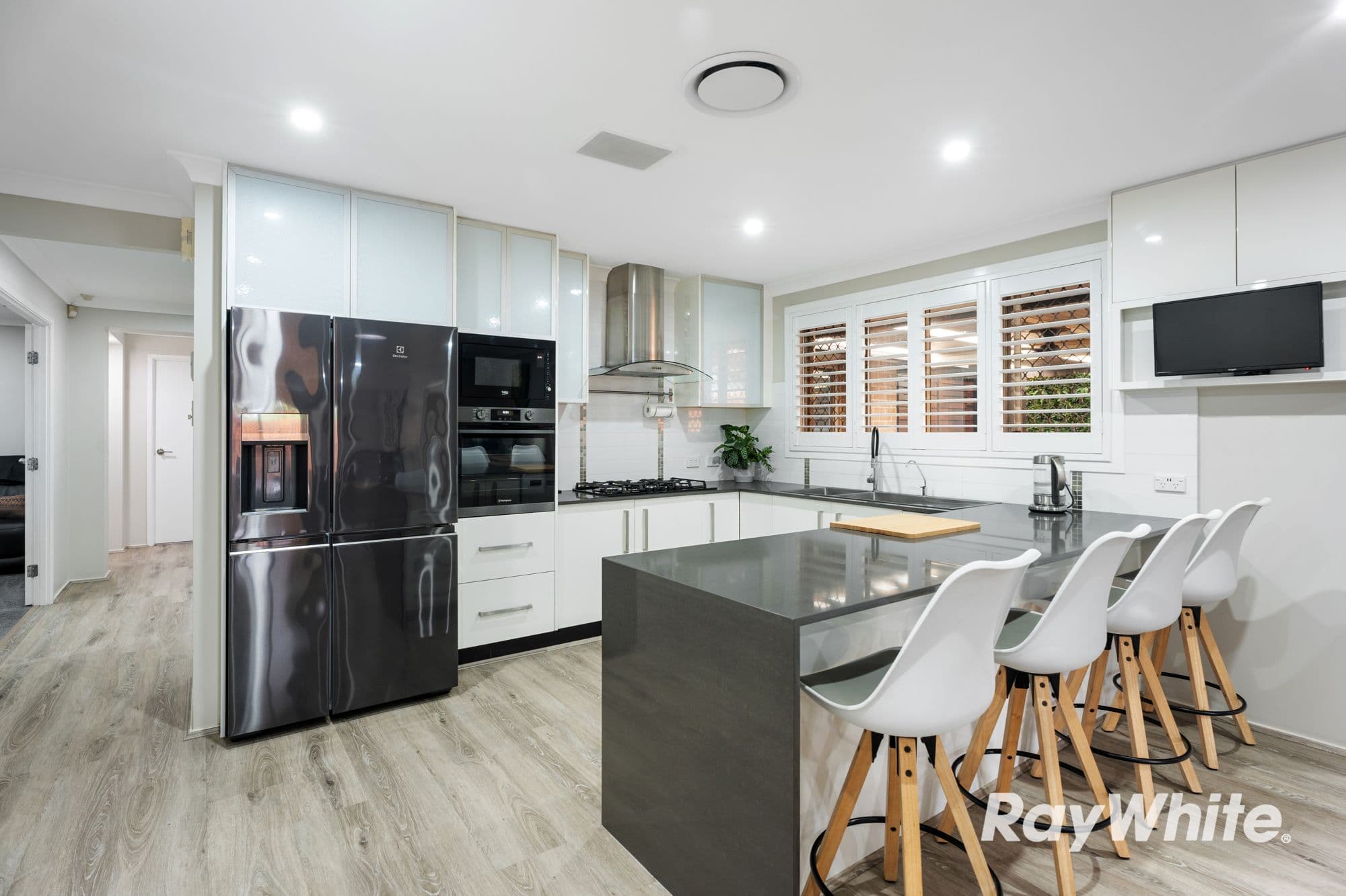 13 Dan Crescent, Colyton NSW 2760, Colyton - Thumbnail 2