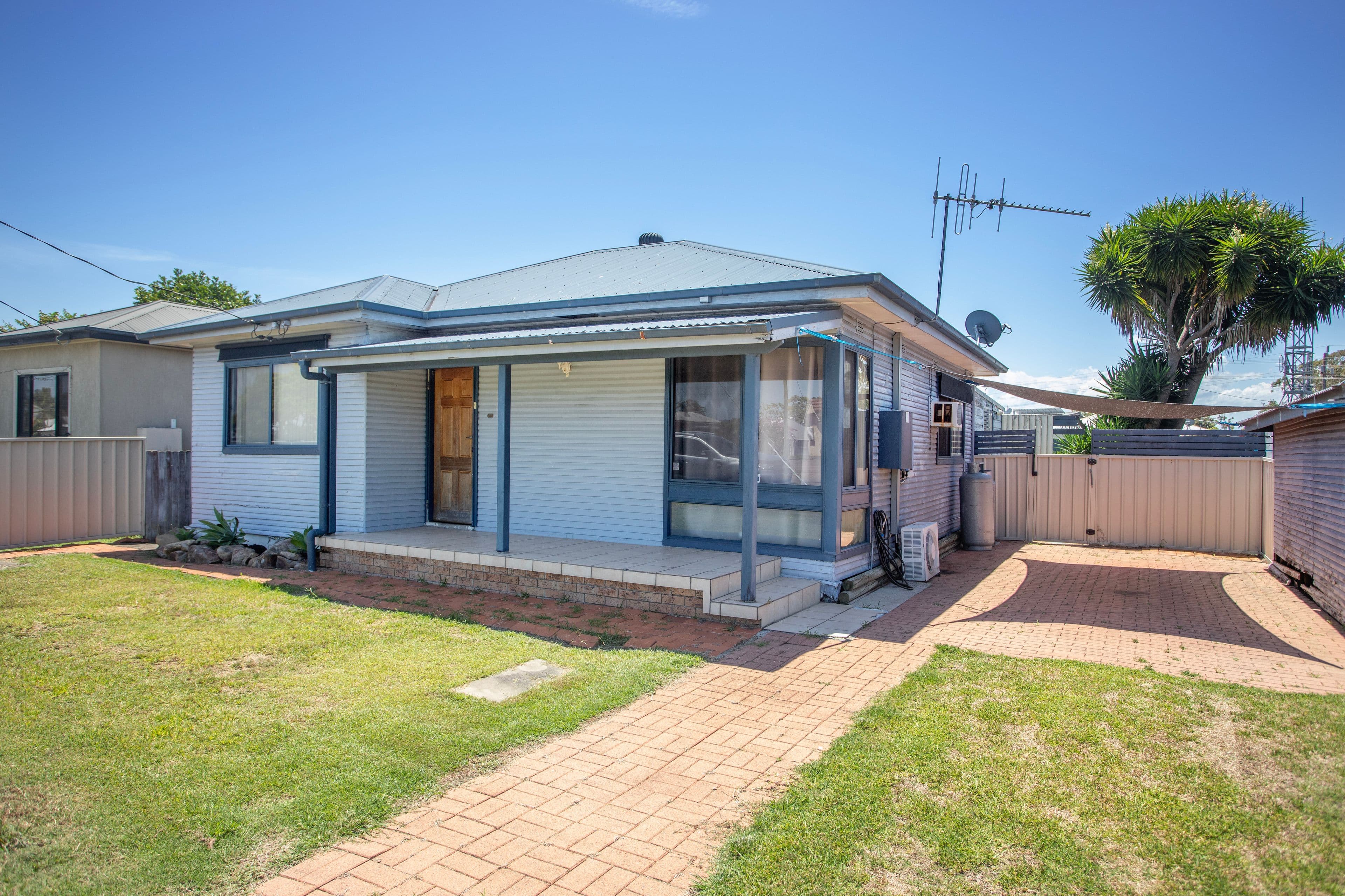 9 Chatham Avenue, Taree NSW 2430, Taree - Image 1