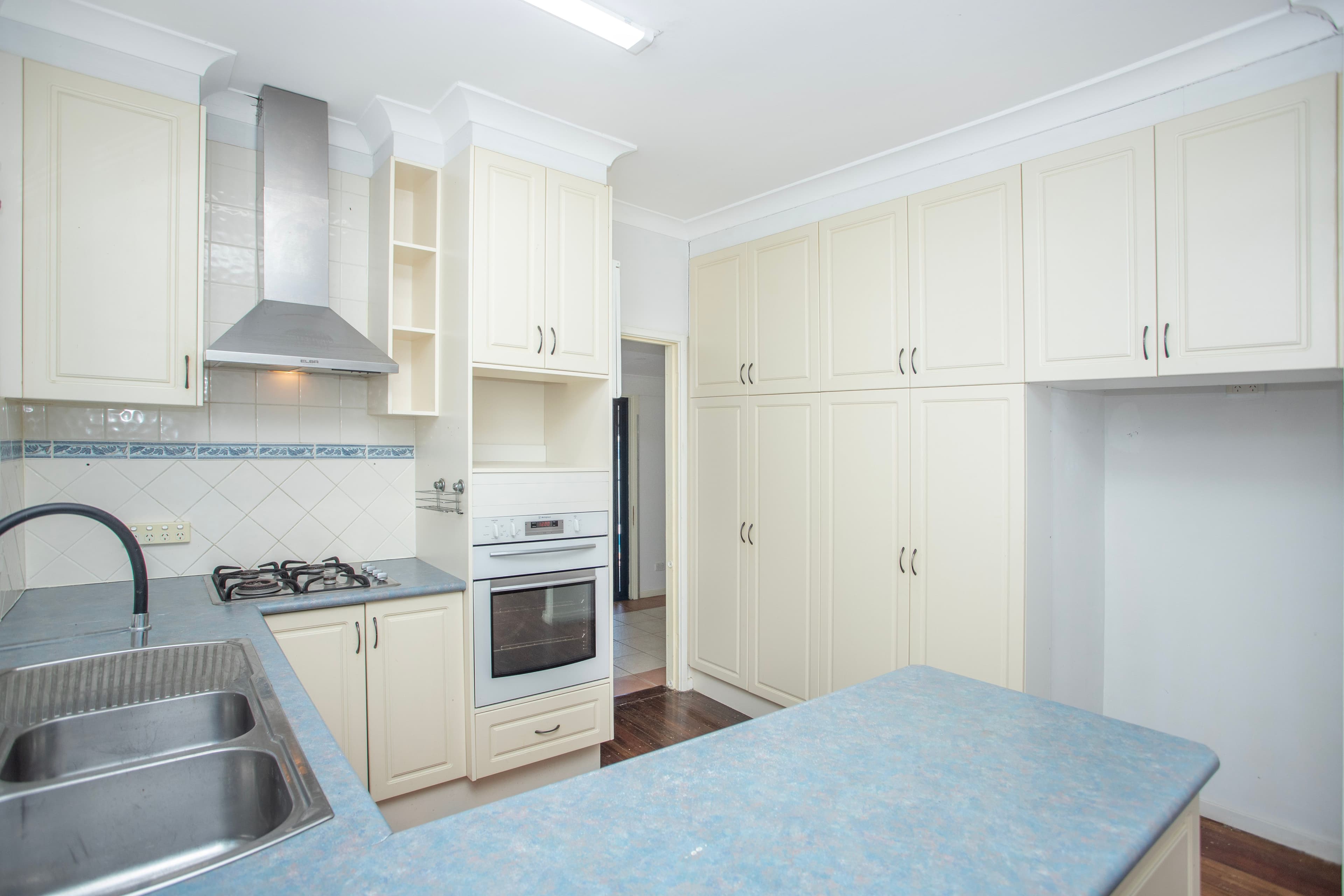 9 Chatham Avenue, Taree NSW 2430, Taree - Thumbnail 2