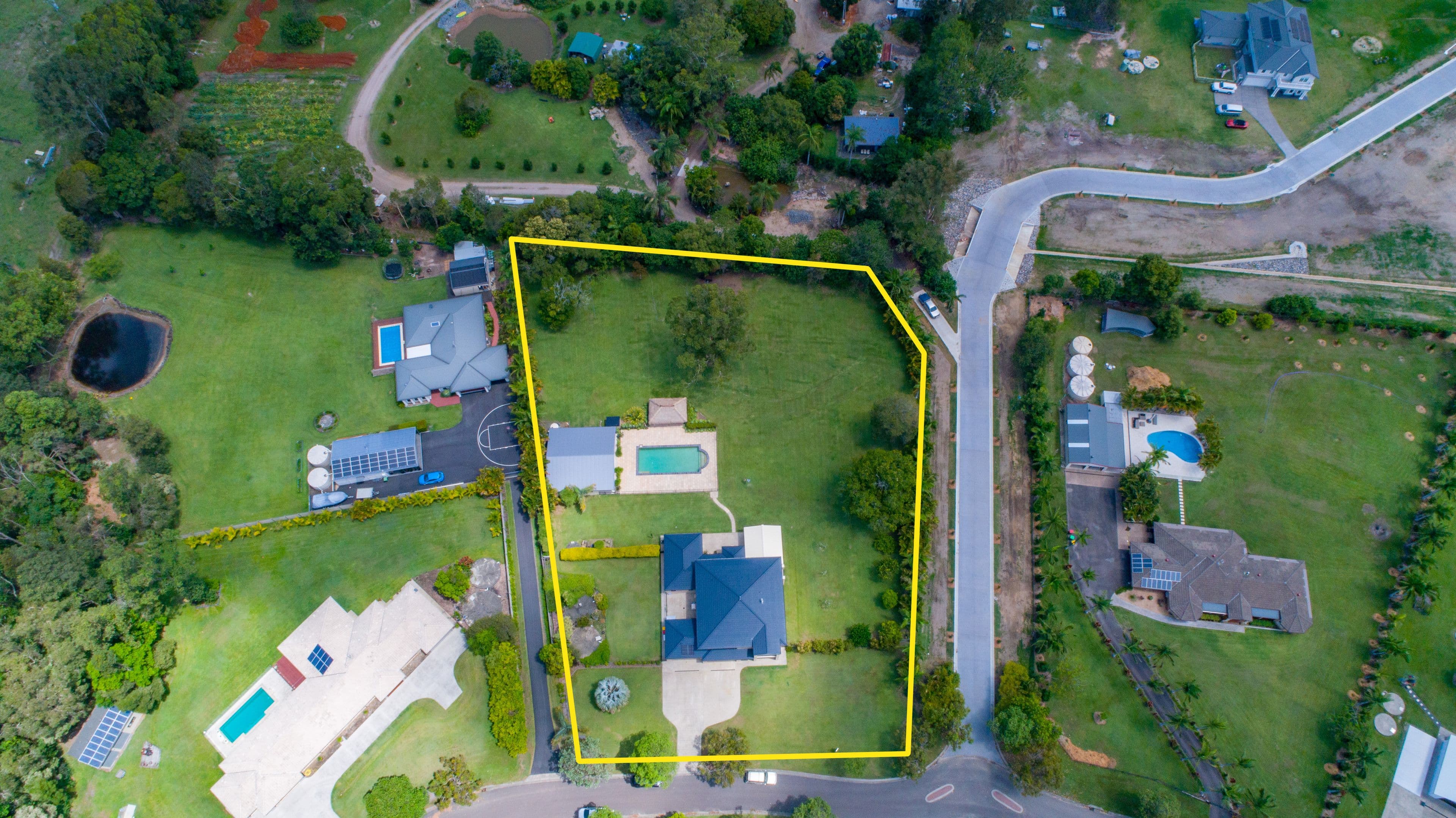 32 Evergreen Drive, Glenview QLD 4553, Glenview - Thumbnail 2