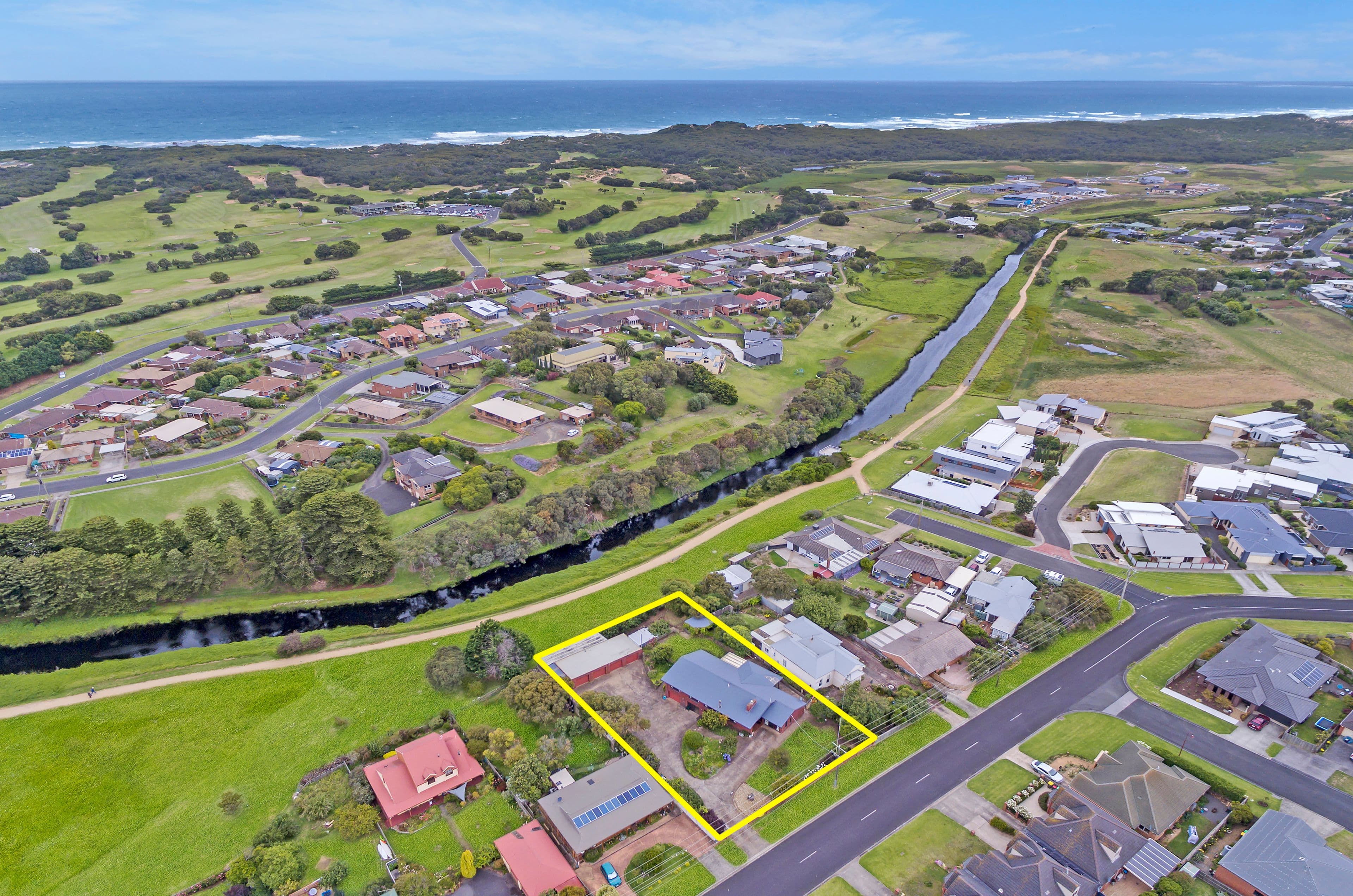 25 Henry Street, Warrnambool VIC 3280, Warrnambool - Thumbnail 2