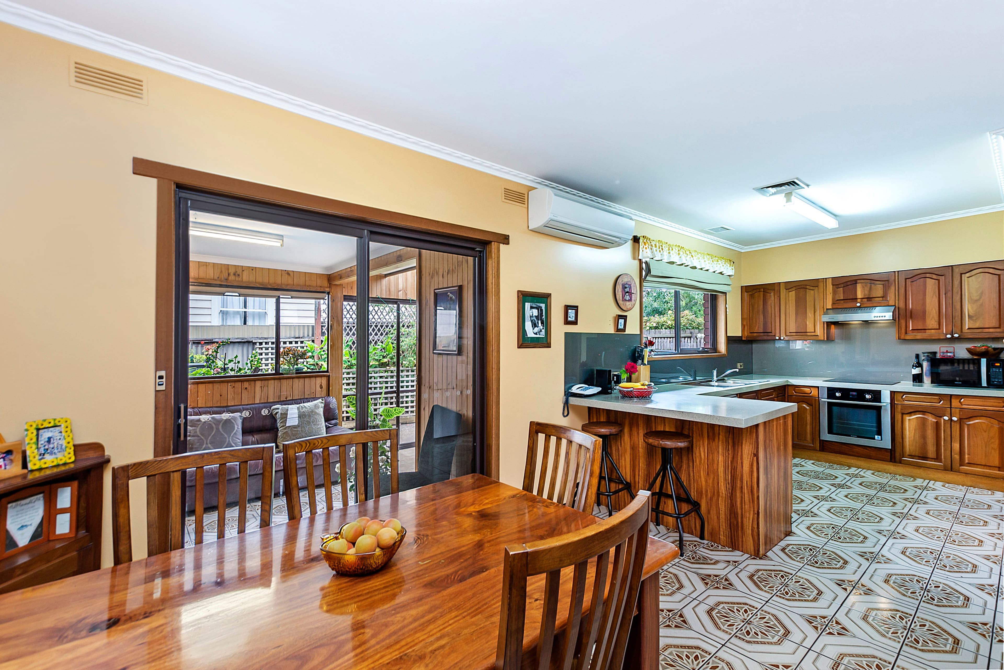 25 Henry Street, Warrnambool VIC 3280, Warrnambool - Thumbnail 6
