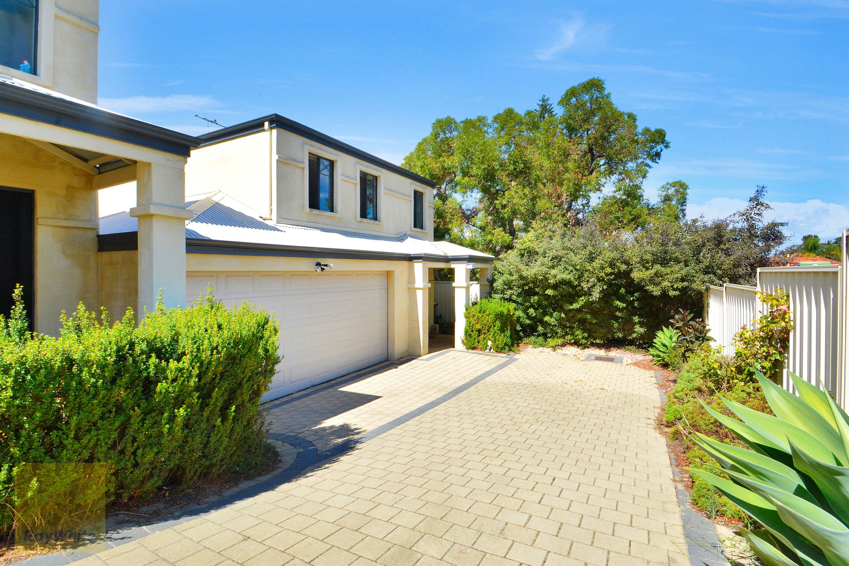 11D Kimbara Place, Nollamara WA 6061, Nollamara - Thumbnail 2