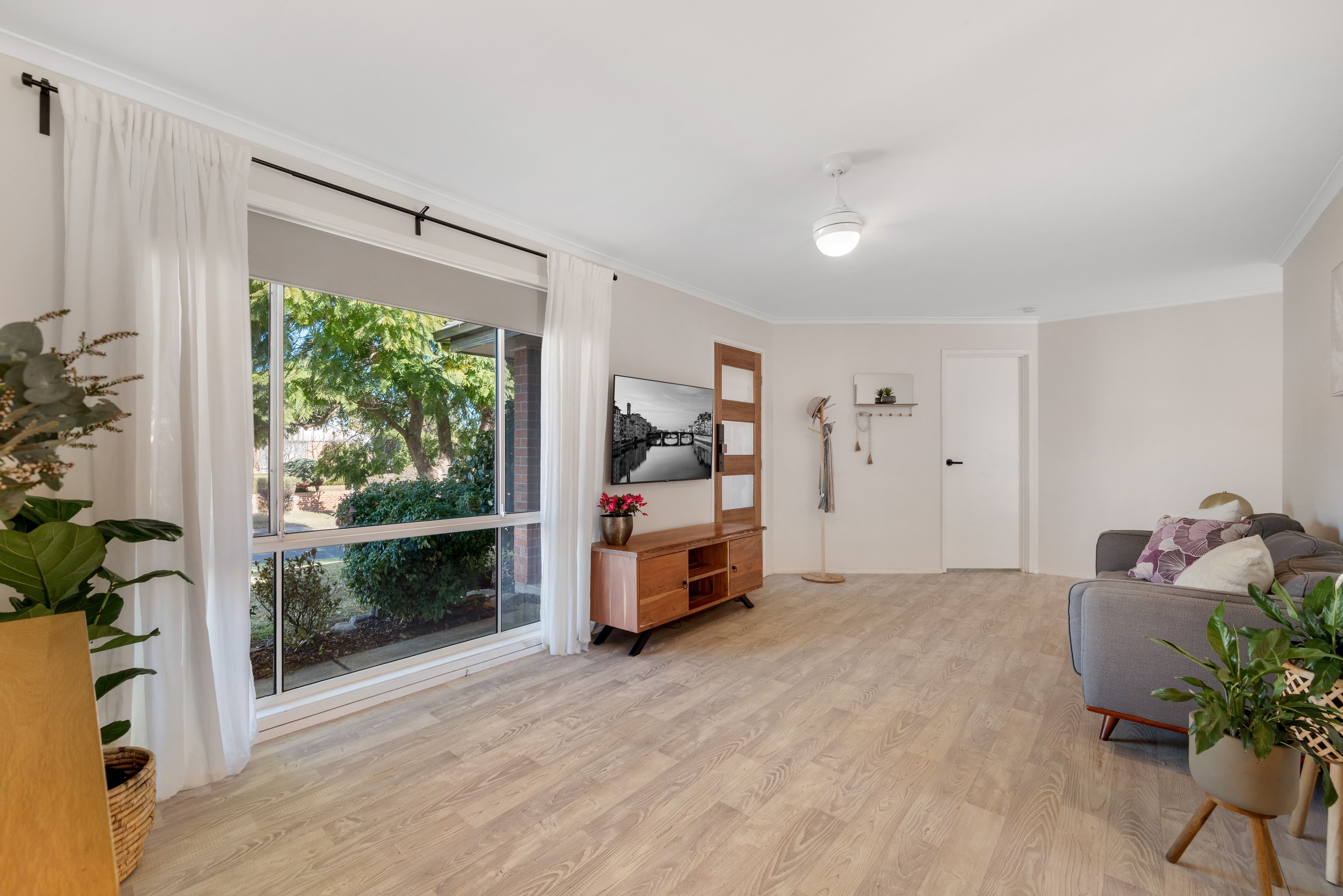 3 Whorlong Street, St Helens Park NSW 2560, St Helens Park - Thumbnail 3