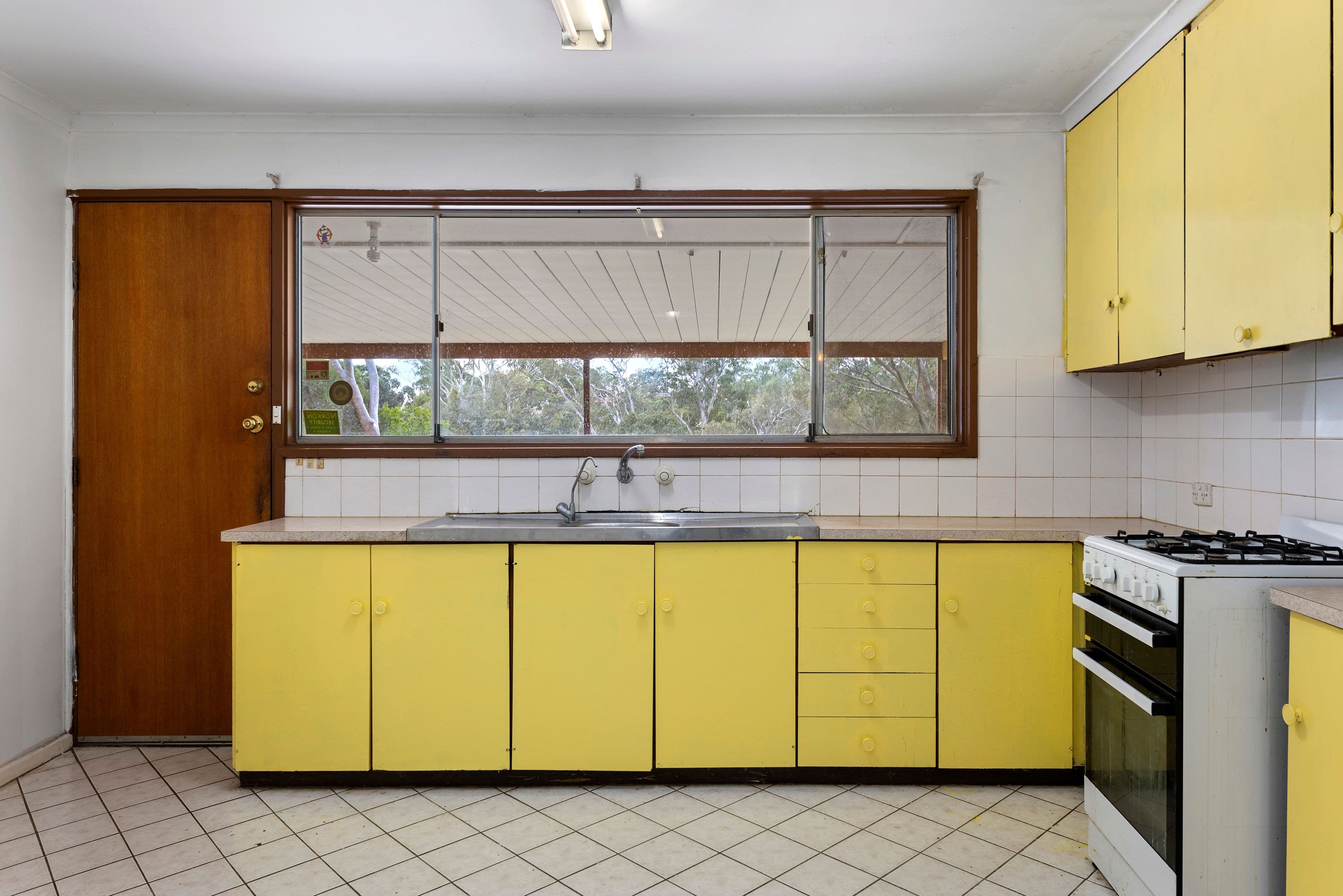 24 Wattle Crescent, Tea Tree Gully SA 5091, Tea Tree Gully - Thumbnail 5