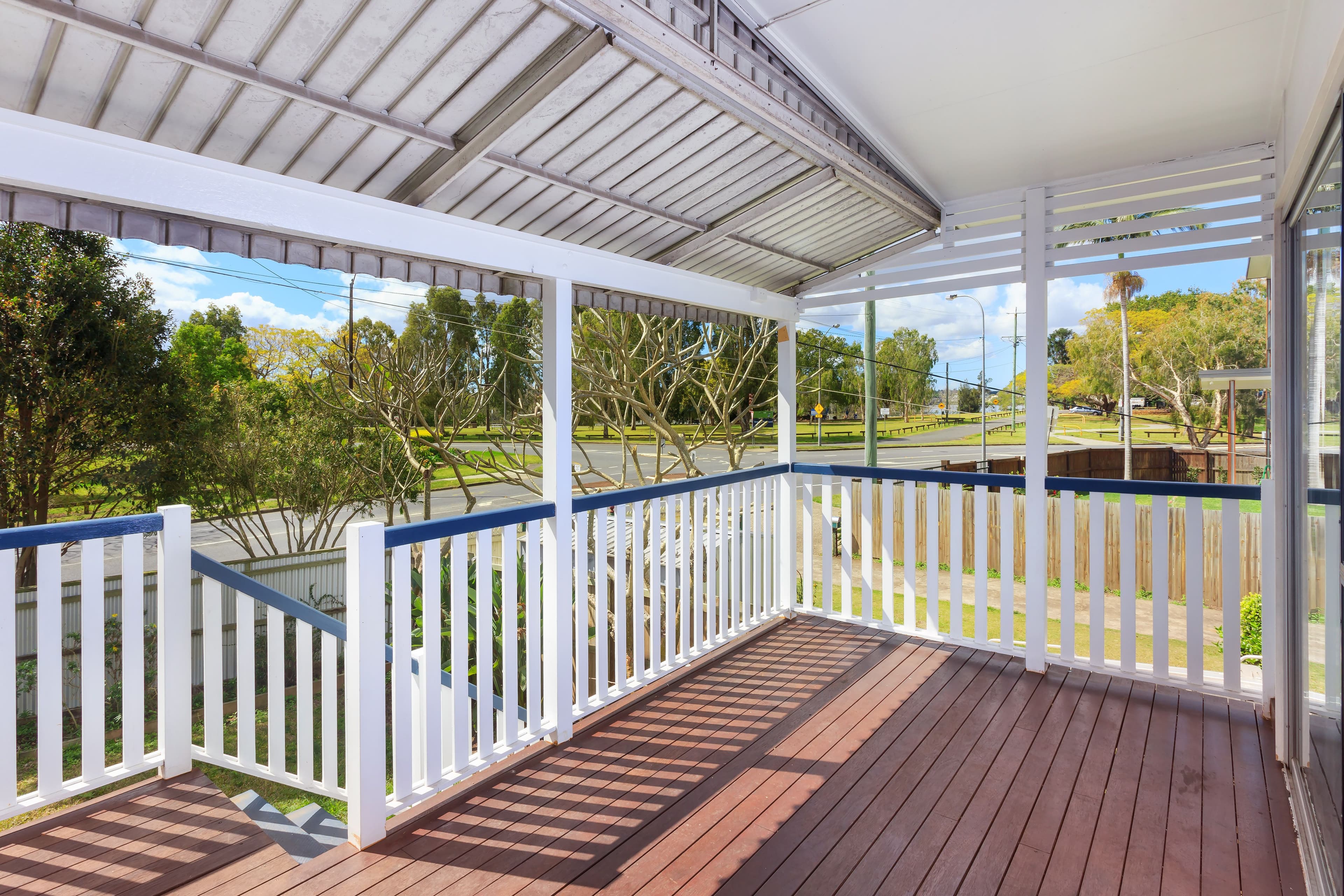213 Graceville Avenue, Graceville QLD 4075, Graceville - Thumbnail 2
