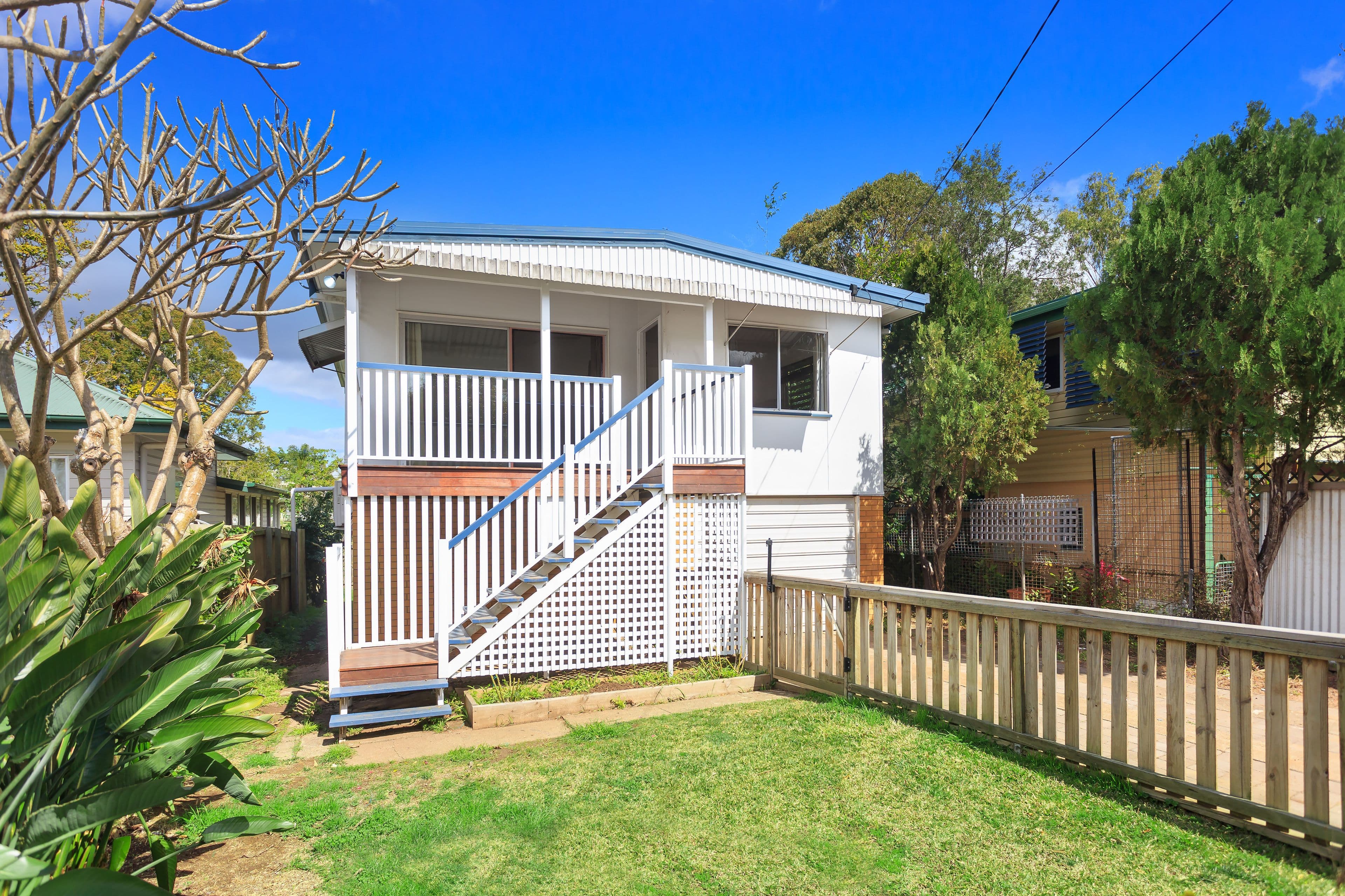 213 Graceville Avenue, Graceville QLD 4075, Graceville - Thumbnail 3
