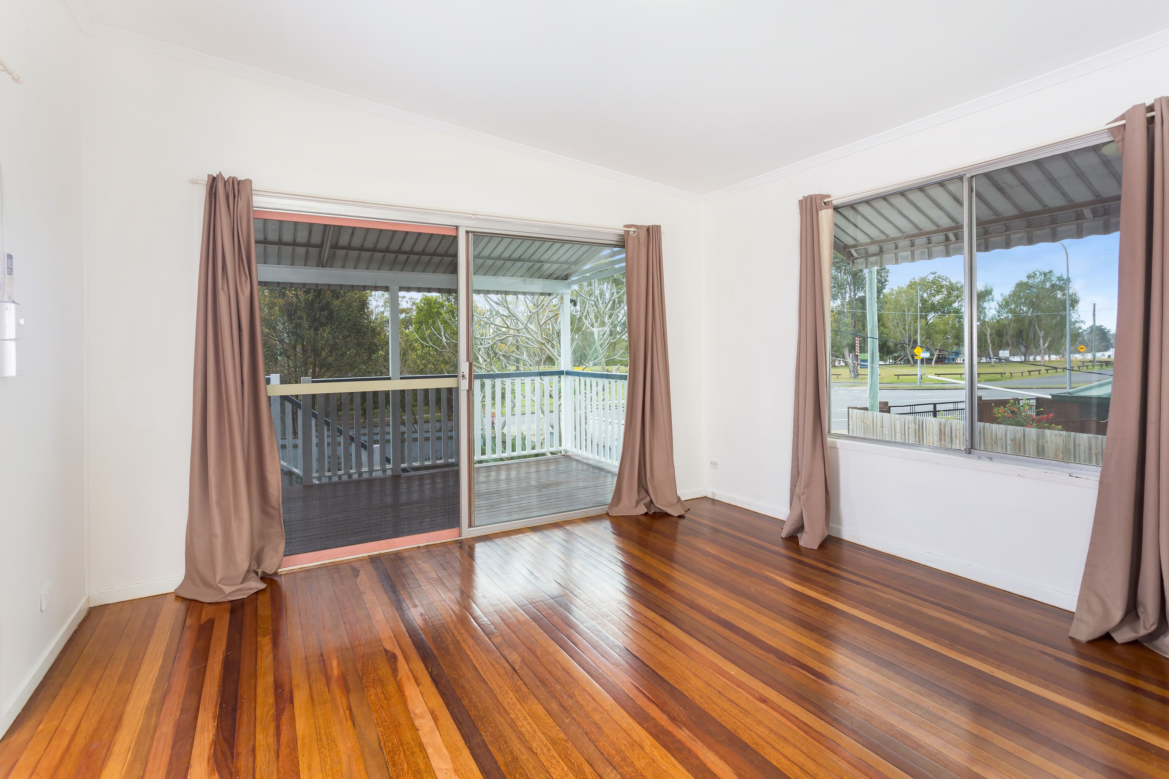 213 Graceville Avenue, Graceville QLD 4075, Graceville - Thumbnail 4