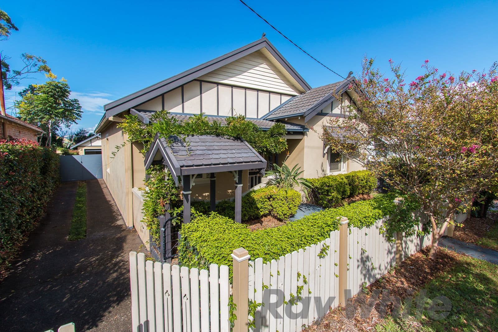 3 Percy Street, Hamilton - Image 1