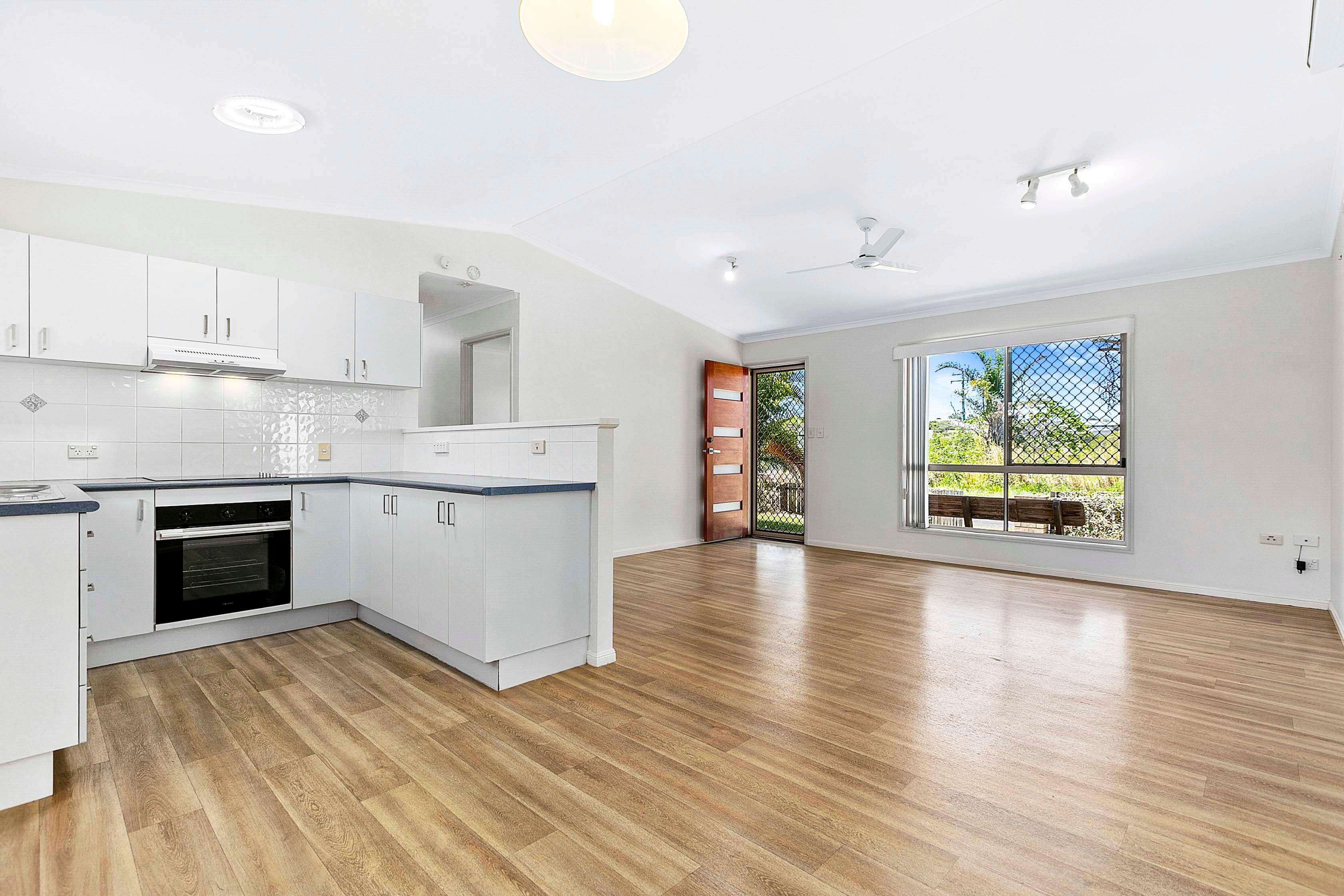 2 Crawford Drive, Dundowran QLD 4655, Dundowran - Thumbnail 4