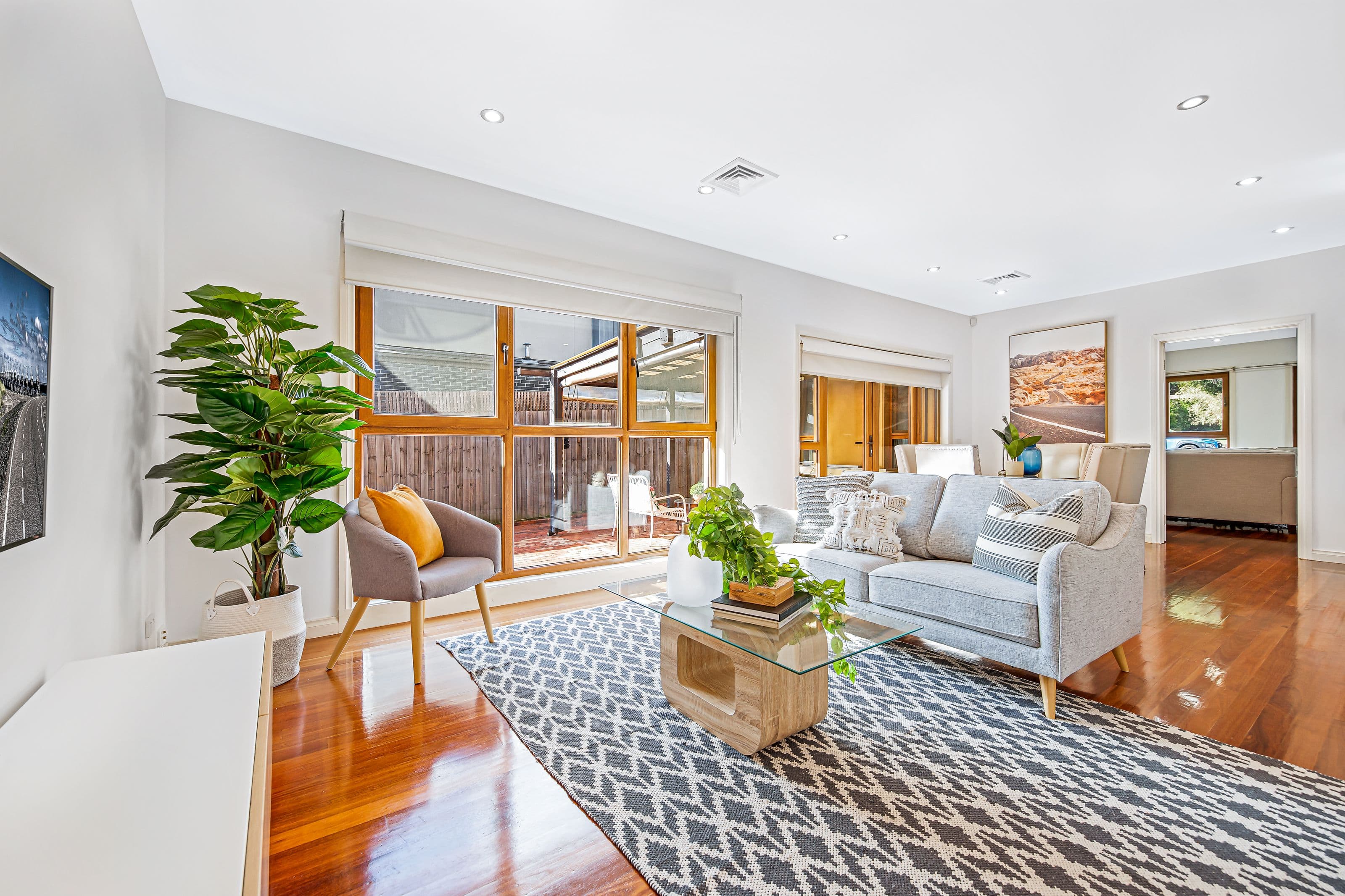 21 Dion Road, Glen Waverley VIC 3150, Glen Waverley - Image 1