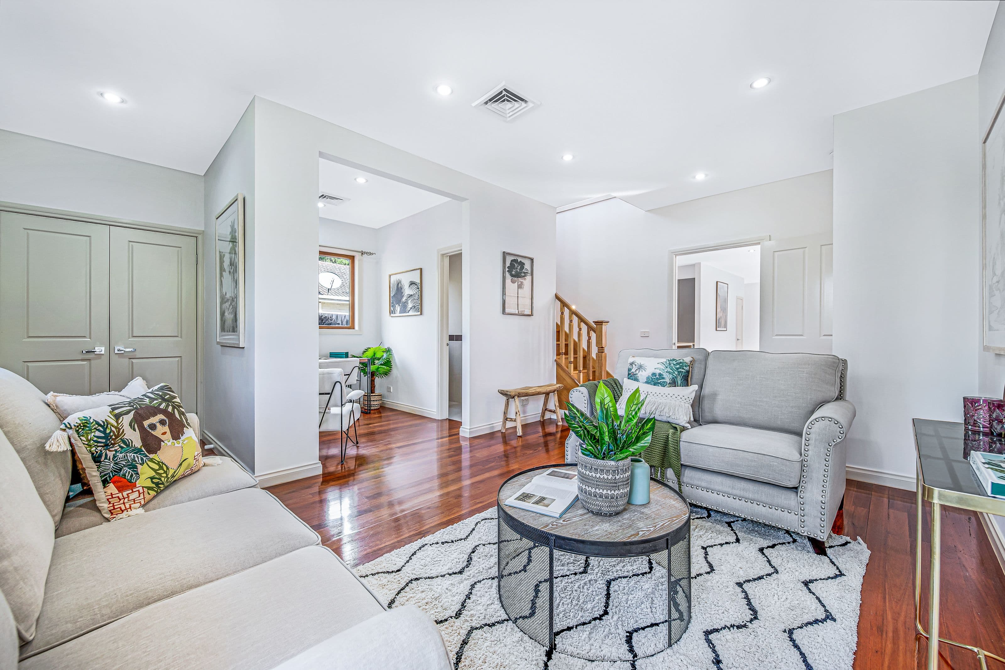 21 Dion Road, Glen Waverley VIC 3150, Glen Waverley - Thumbnail 3