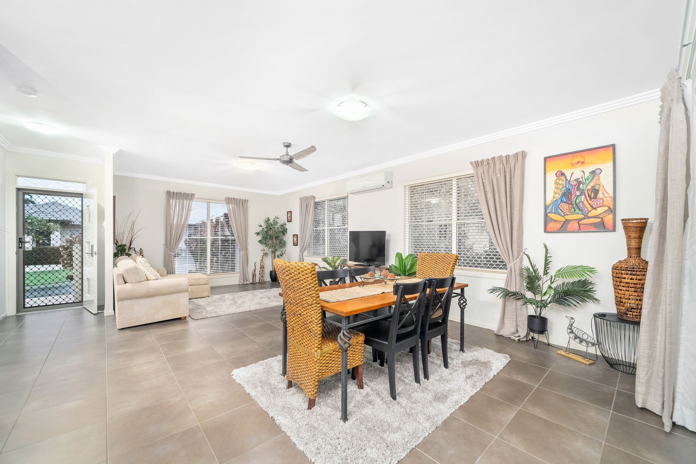38 Planigale Crescent, North Lakes QLD 4509, North Lakes - Thumbnail 5