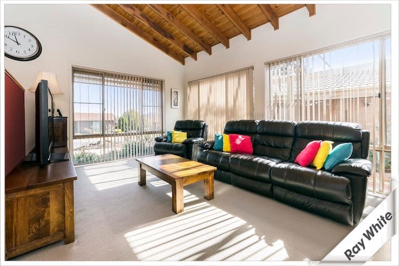 10 Conigrave Place, Bonython ACT 2905, Bonython - Thumbnail 4
