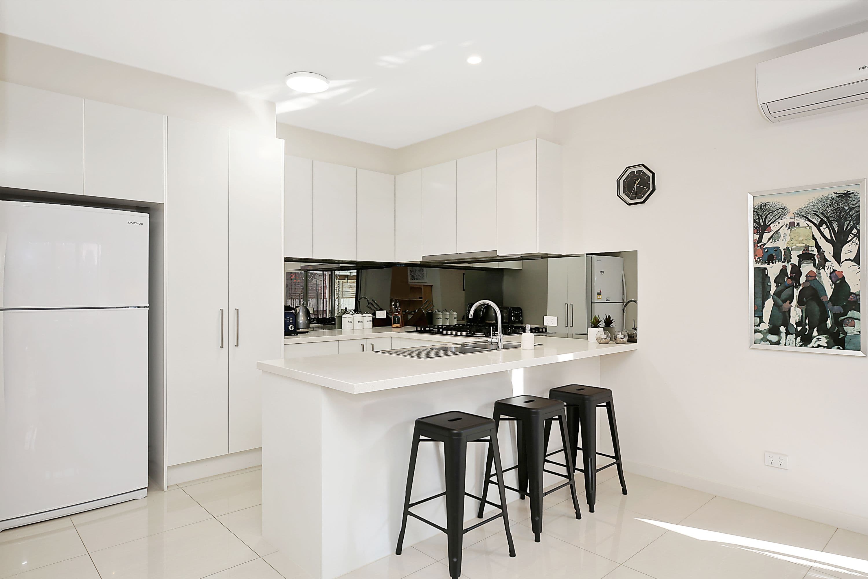 1B Hamilton Street, Camperdown VIC 3260, Camperdown - Thumbnail 6