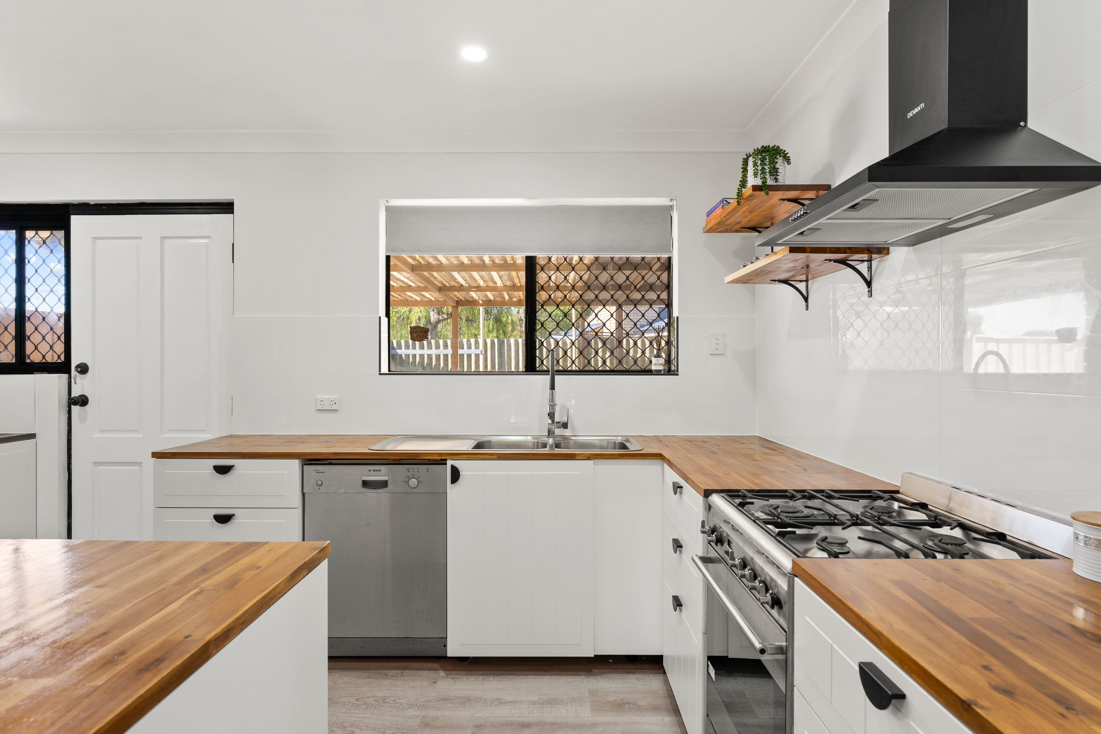 19 Boon Court, Rockingham WA 6168, Rockingham - Thumbnail 6