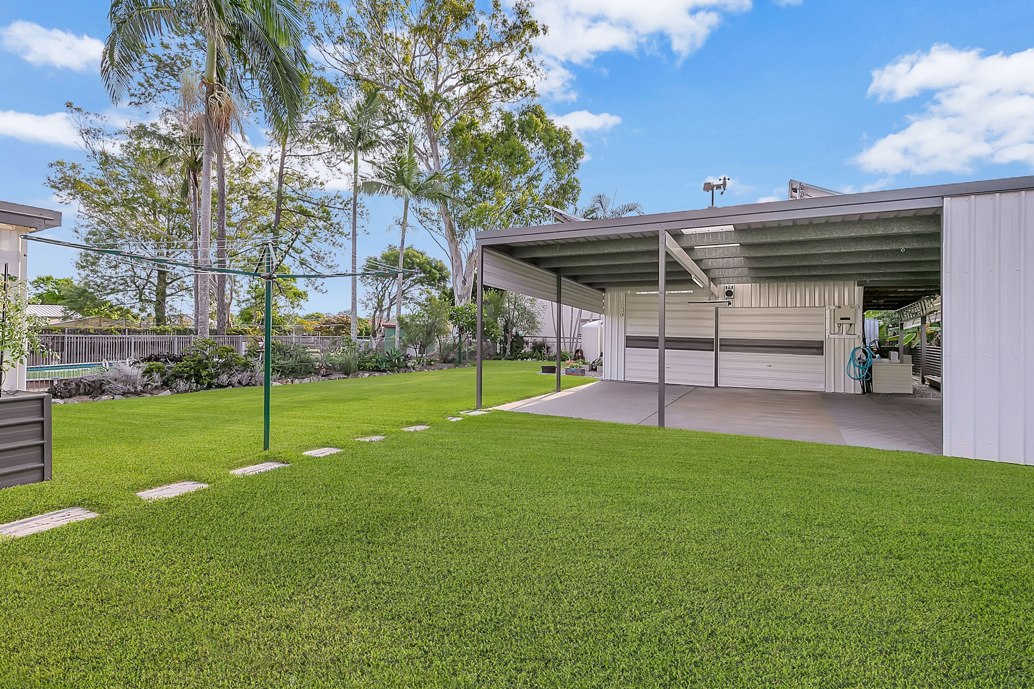 13 Rossinton Street, Birkdale QLD 4159, Birkdale - Thumbnail 2