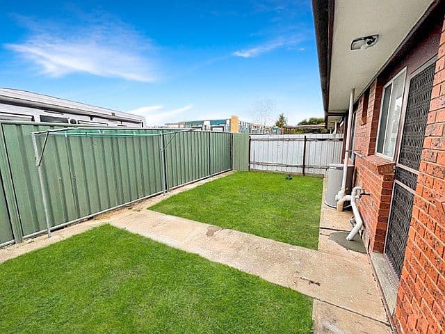 119-121 Mackellar Street, Benalla VIC 3672, Benalla - Thumbnail 7