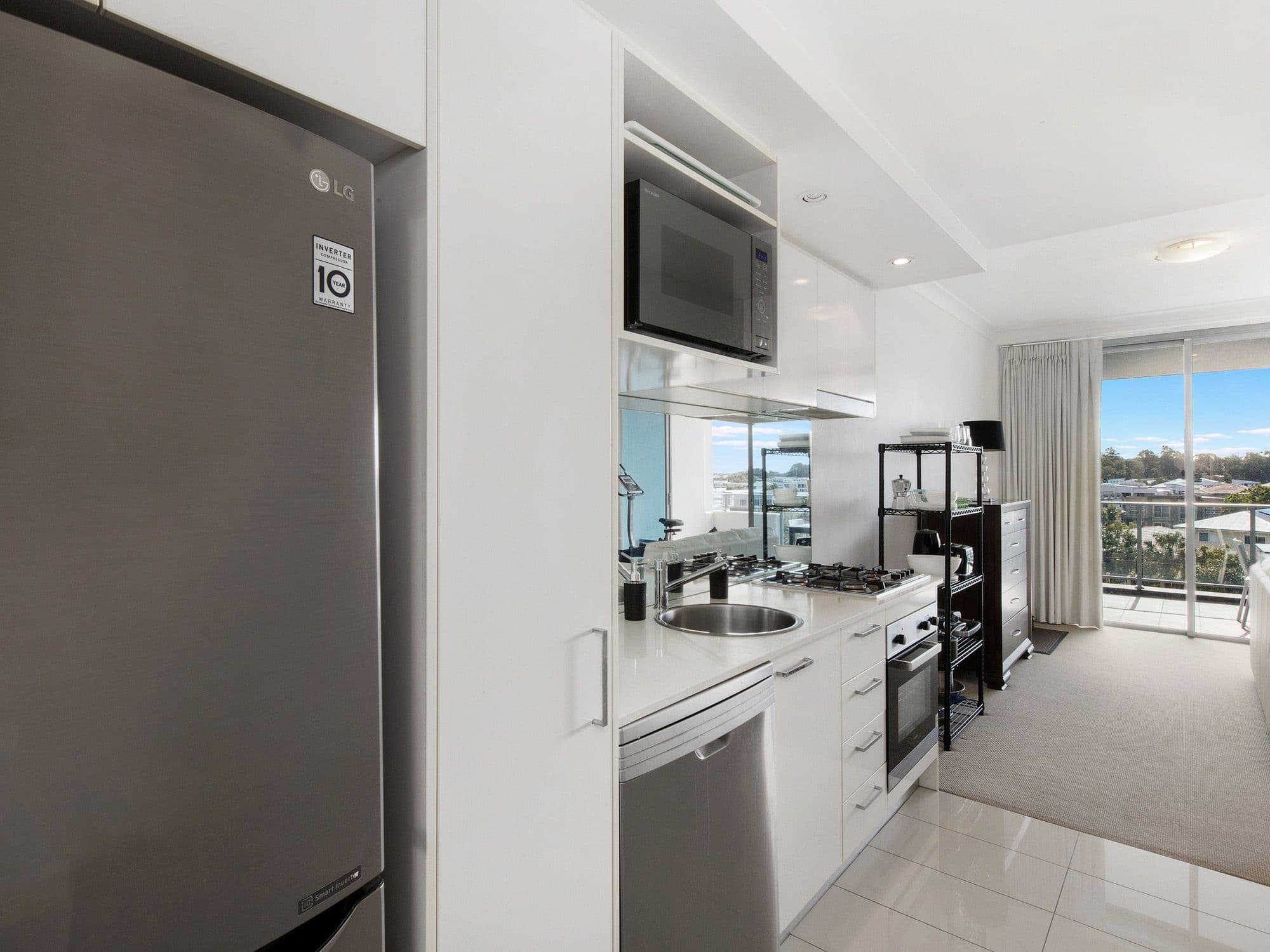2 East Quay Drive, Biggera Waters QLD 4216, Biggera Waters - Thumbnail 5