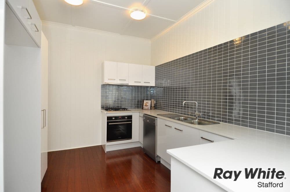 2 Gamelin Crescent, STAFFORD QLD 4053, Stafford - Thumbnail 4