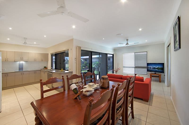 71 Springbrook Parade, IDALIA QLD 4811, Idalia - Thumbnail 2