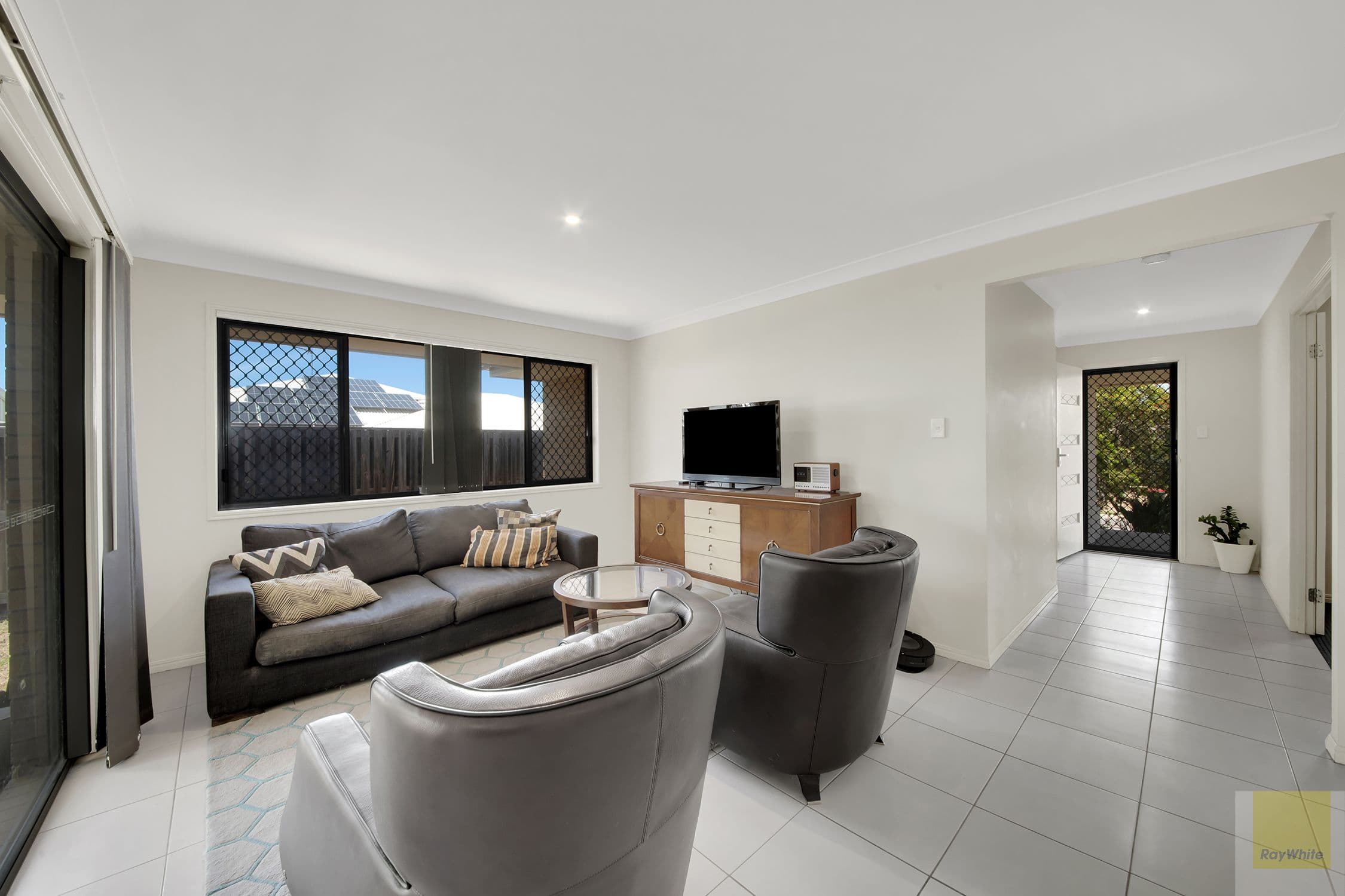 7 Shearwater Drive, Glen Eden QLD 4680, Glen Eden - Thumbnail 6
