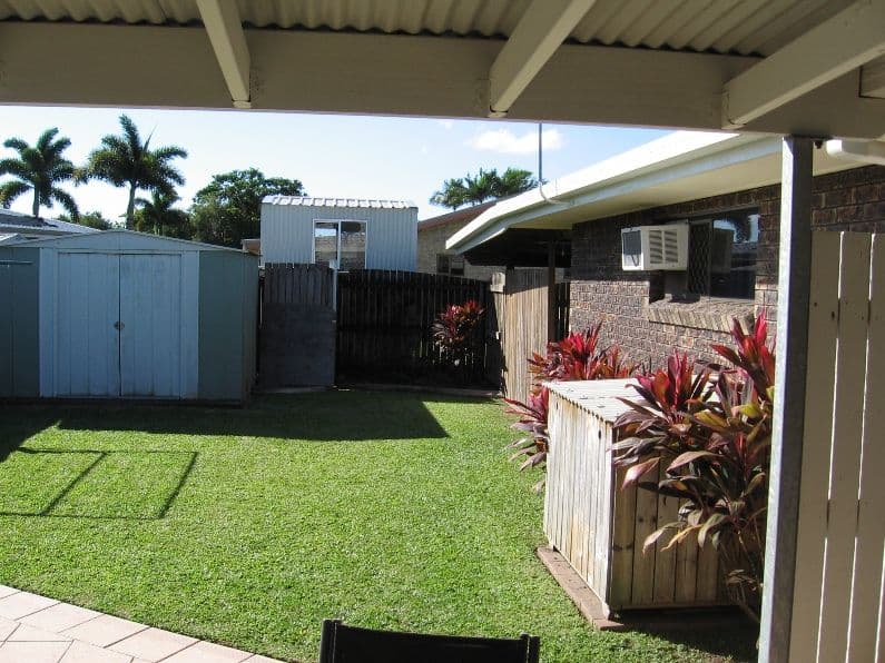 2 Allan Court, OORALEA QLD 4740, Ooralea - Thumbnail 8