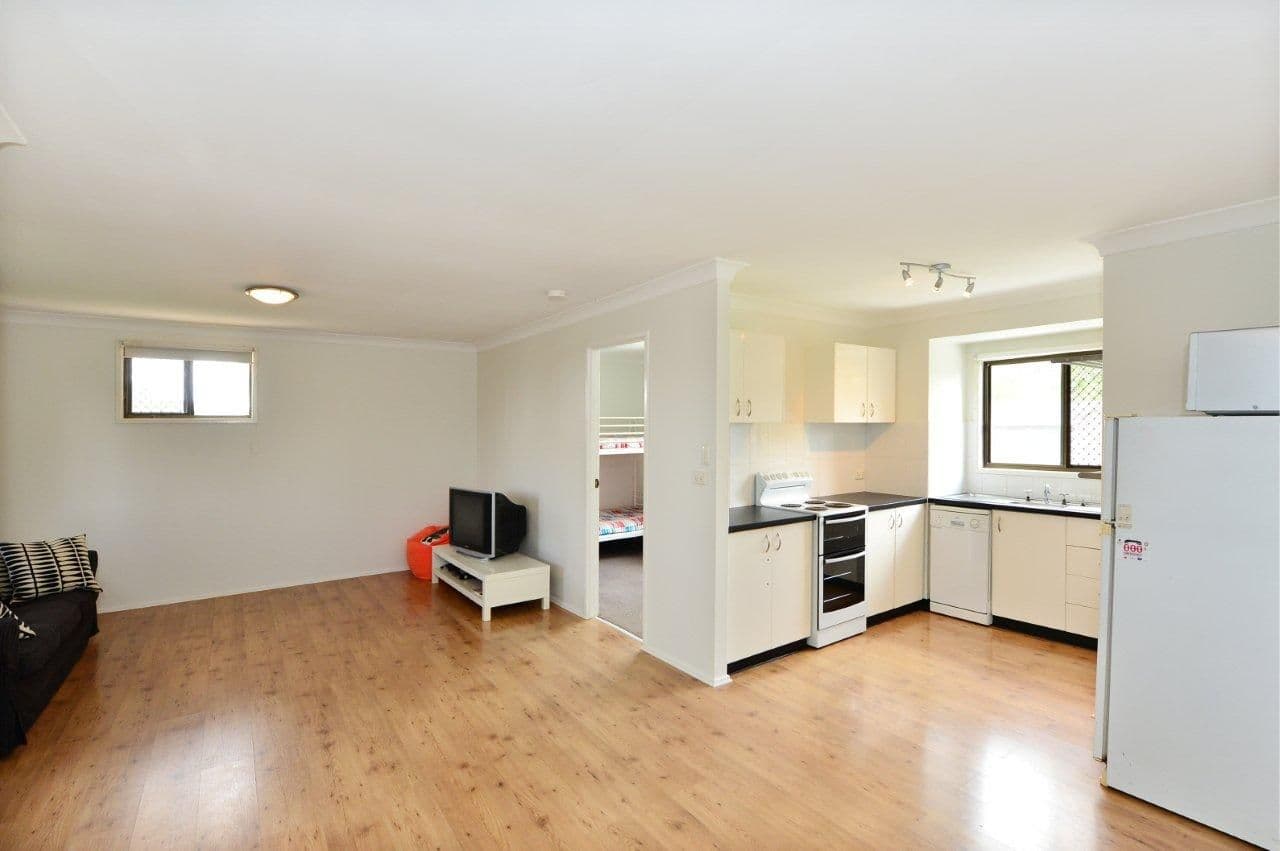 29 Graman Street, KINGSTHORPE QLD 4400, Kingsthorpe - Thumbnail 3