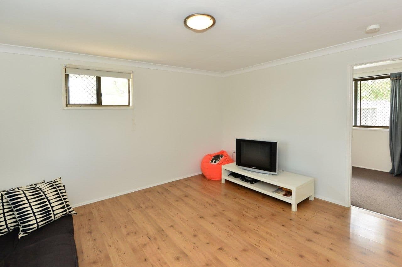 29 Graman Street, KINGSTHORPE QLD 4400, Kingsthorpe - Thumbnail 5