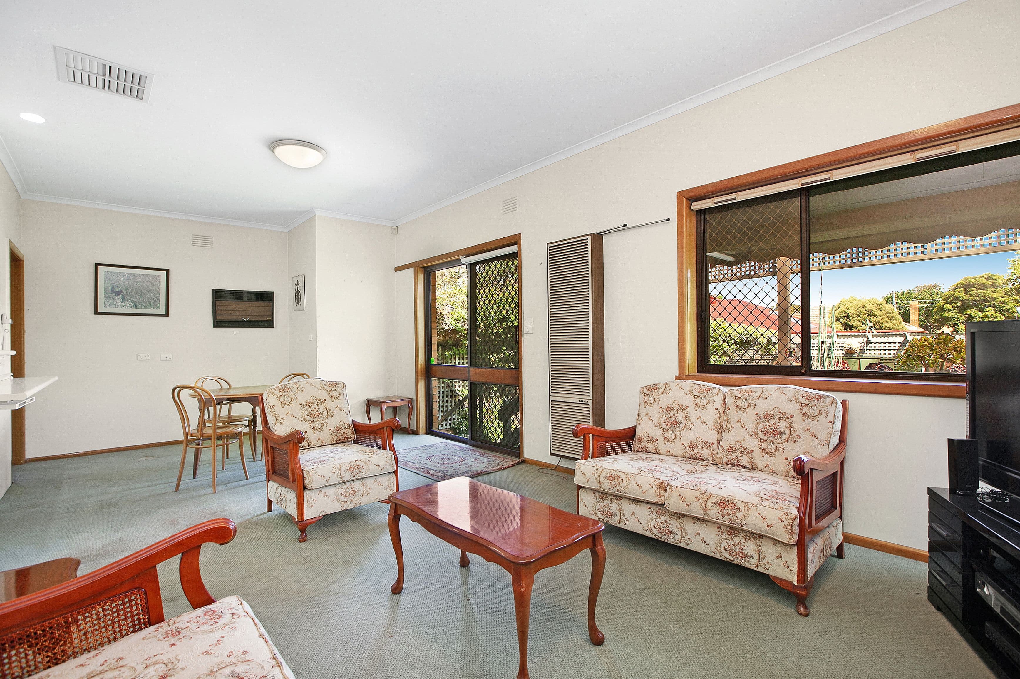 711 Gilbert Road, Reservoir VIC 3073, Reservoir - Thumbnail 8