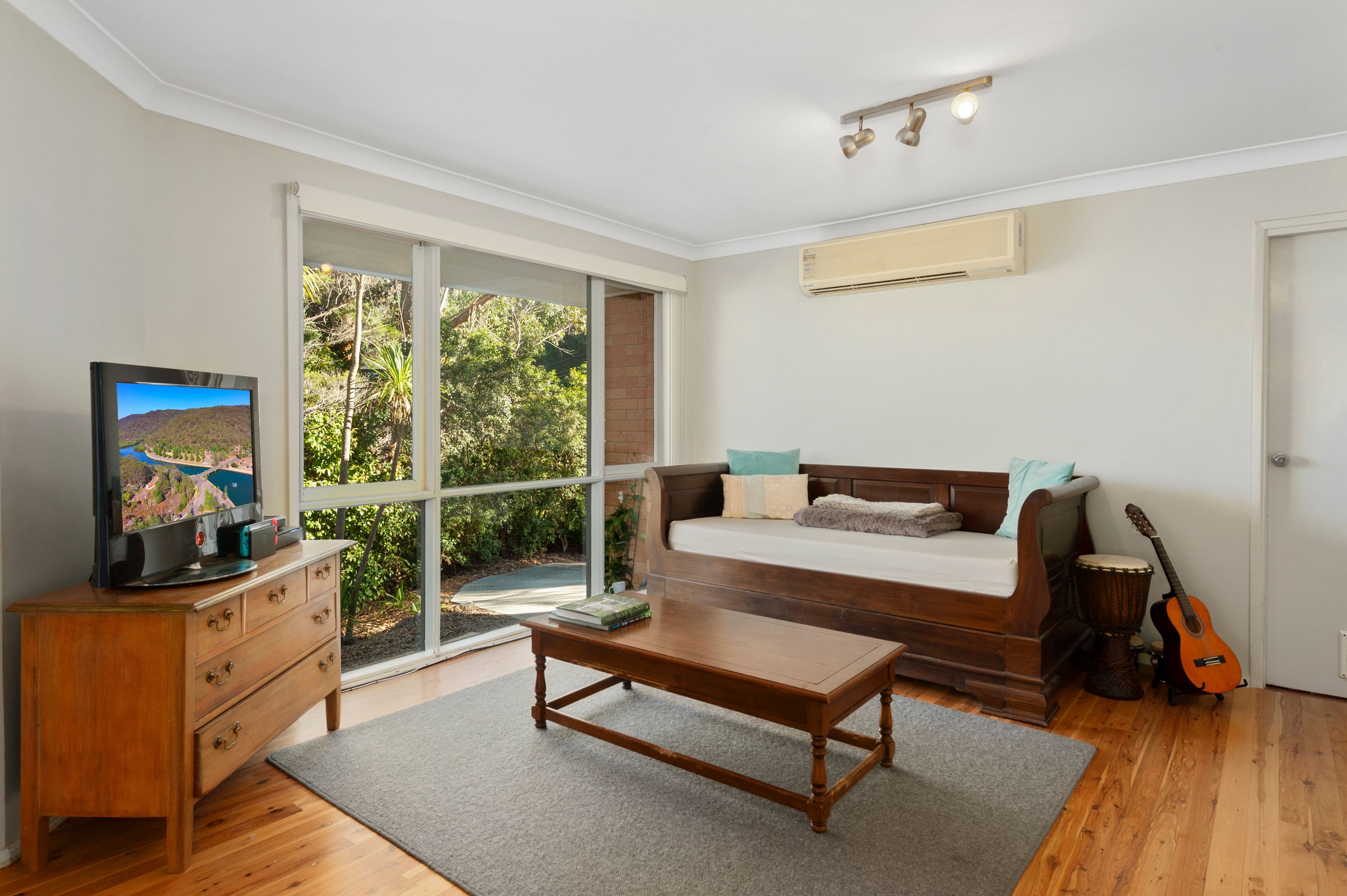 9 Paul Close, Hornsby Heights - Thumbnail 6
