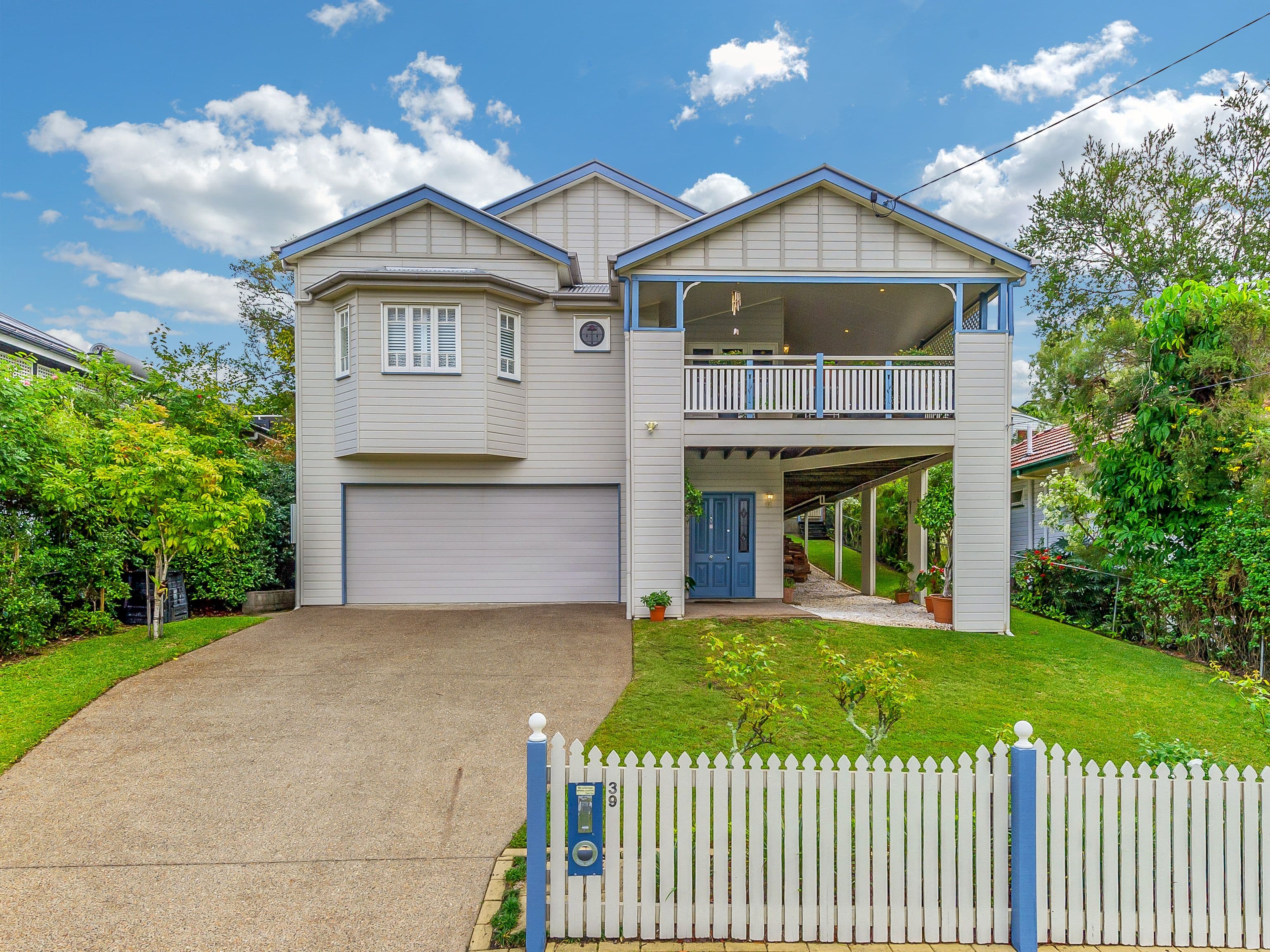 39 Panorama Street, Ashgrove QLD 4060, Ashgrove - Thumbnail 2