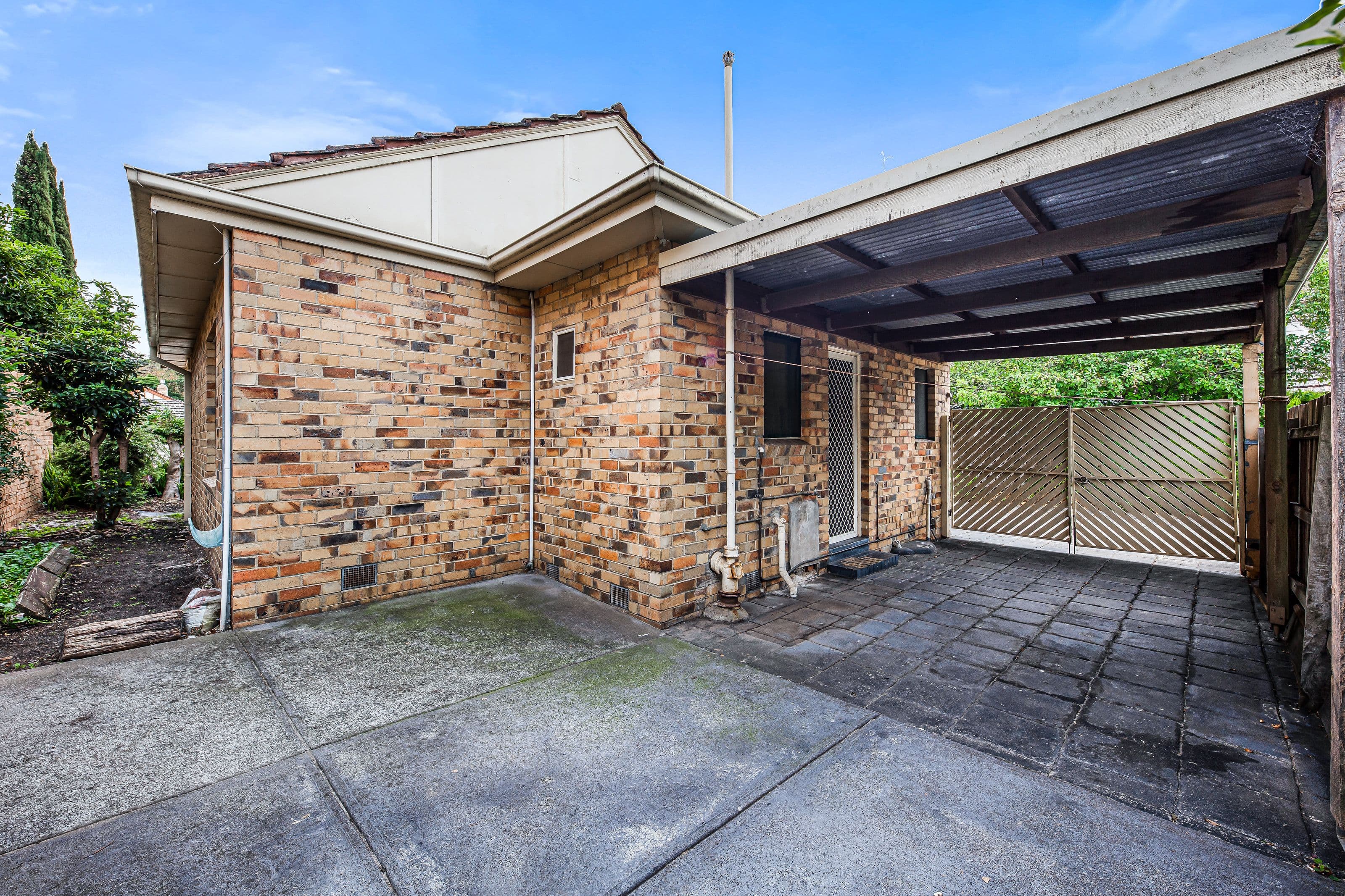 4 Glenmore Grove, Mount Waverley VIC 3149, Mount Waverley - Thumbnail 3