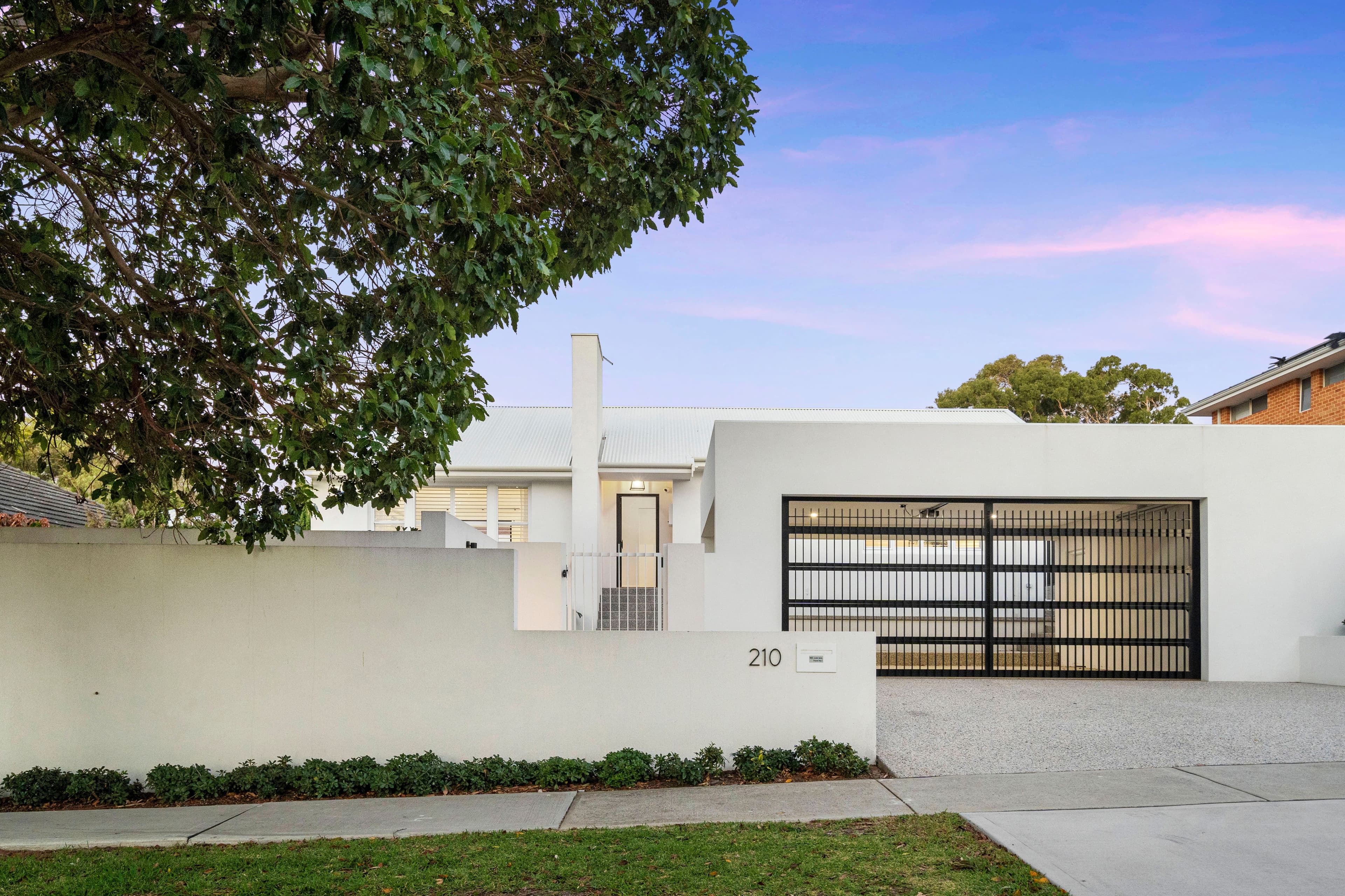 210 Weaponess Road, Wembley Downs WA 6019, Wembley Downs - Thumbnail 2