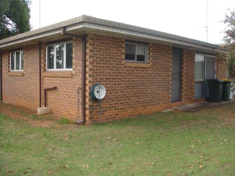 79  Middle Street, CHINCHILLA QLD 4413, Chinchilla - Thumbnail 8