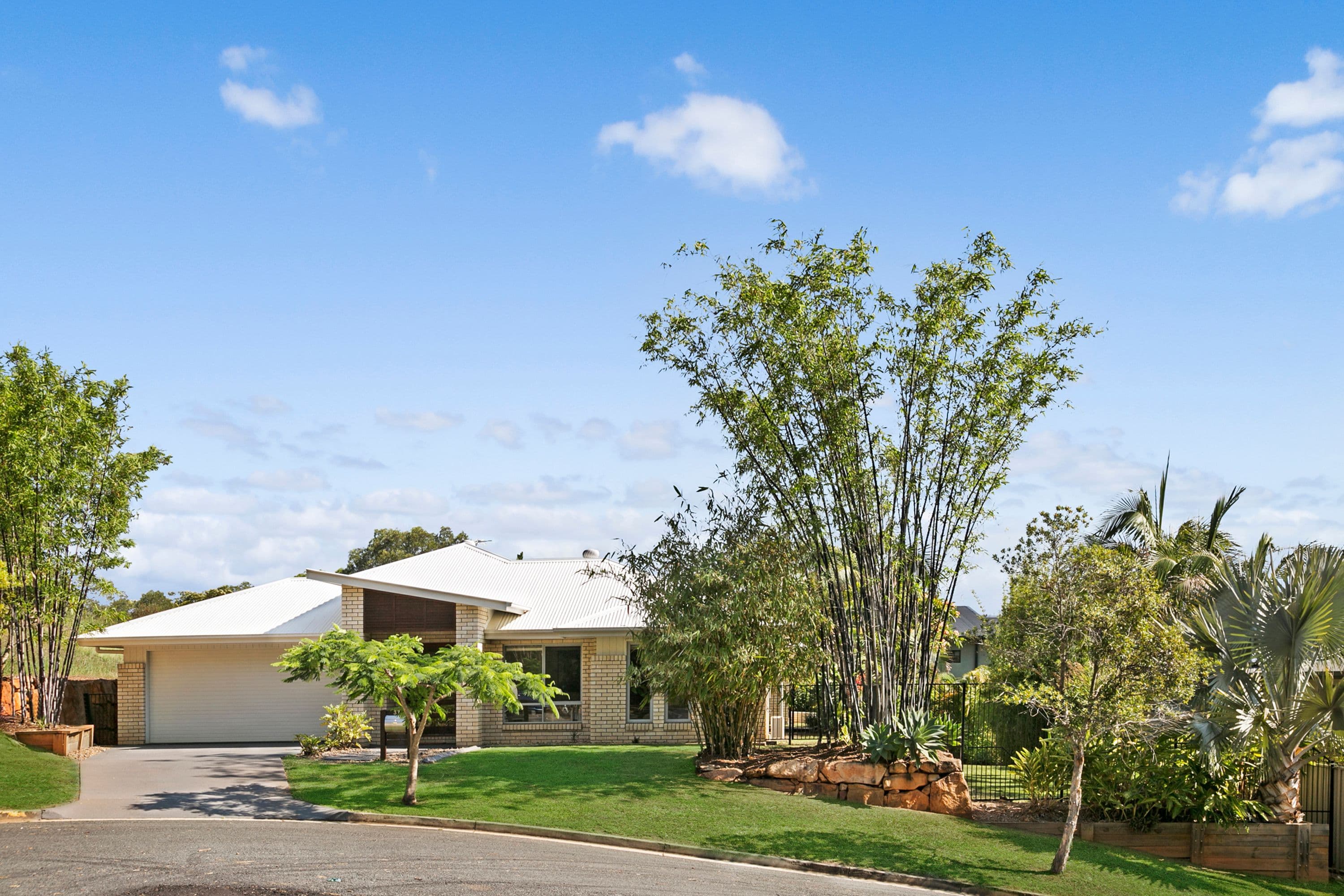 37 Emerson Drive, Bonogin QLD 4213, Bonogin - Thumbnail 2