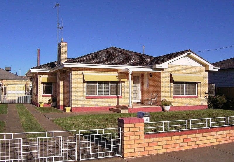 15 Clive Street, SHEPPARTON VIC 3630, Shepparton - Image 1