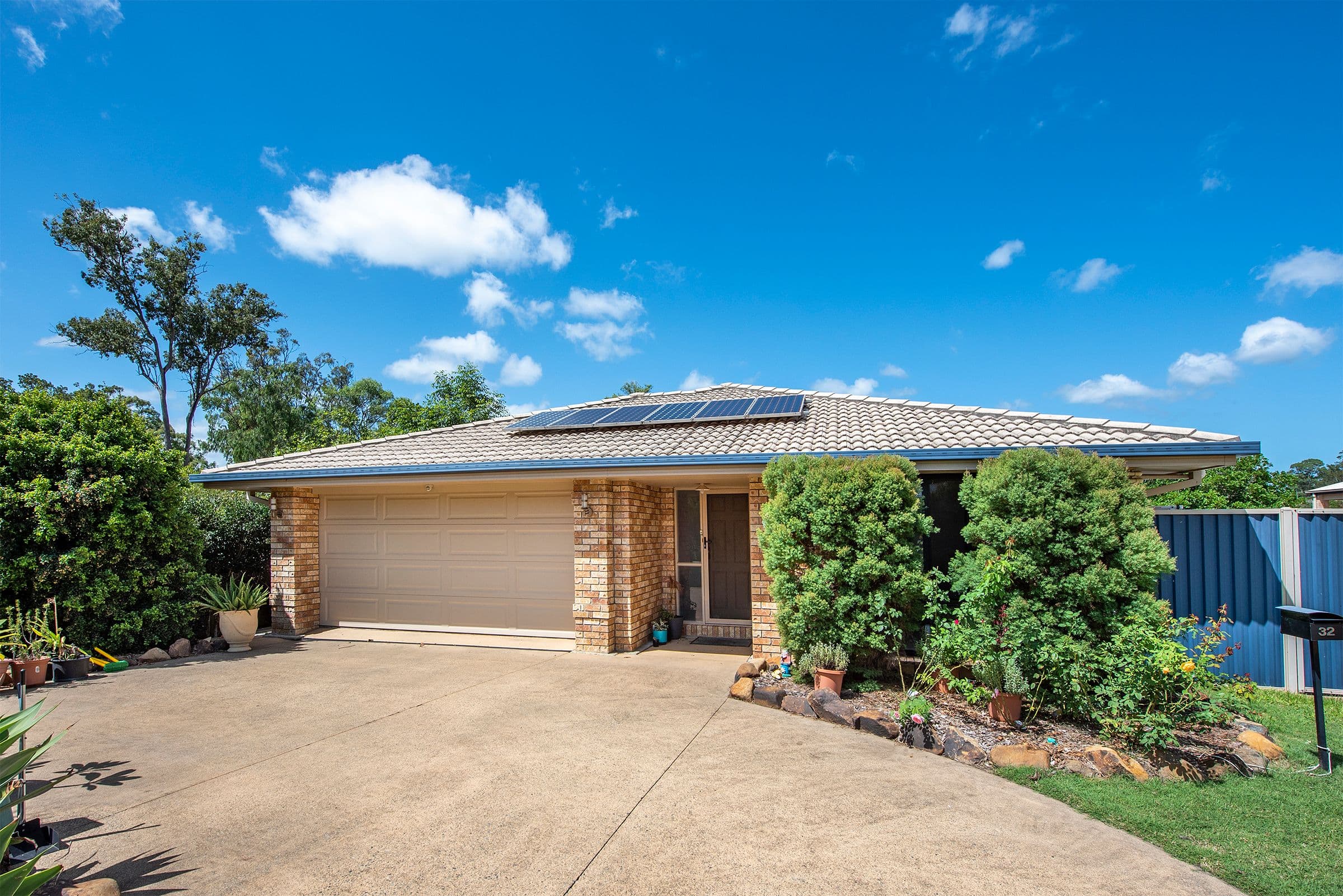 32 Mountain View Crescent, Mount Warren Park QLD 4207, Mount Warren Park - Thumbnail 2