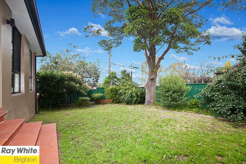 139 Moorefields Road, ROSELANDS NSW 2196, Roselands - Thumbnail 4