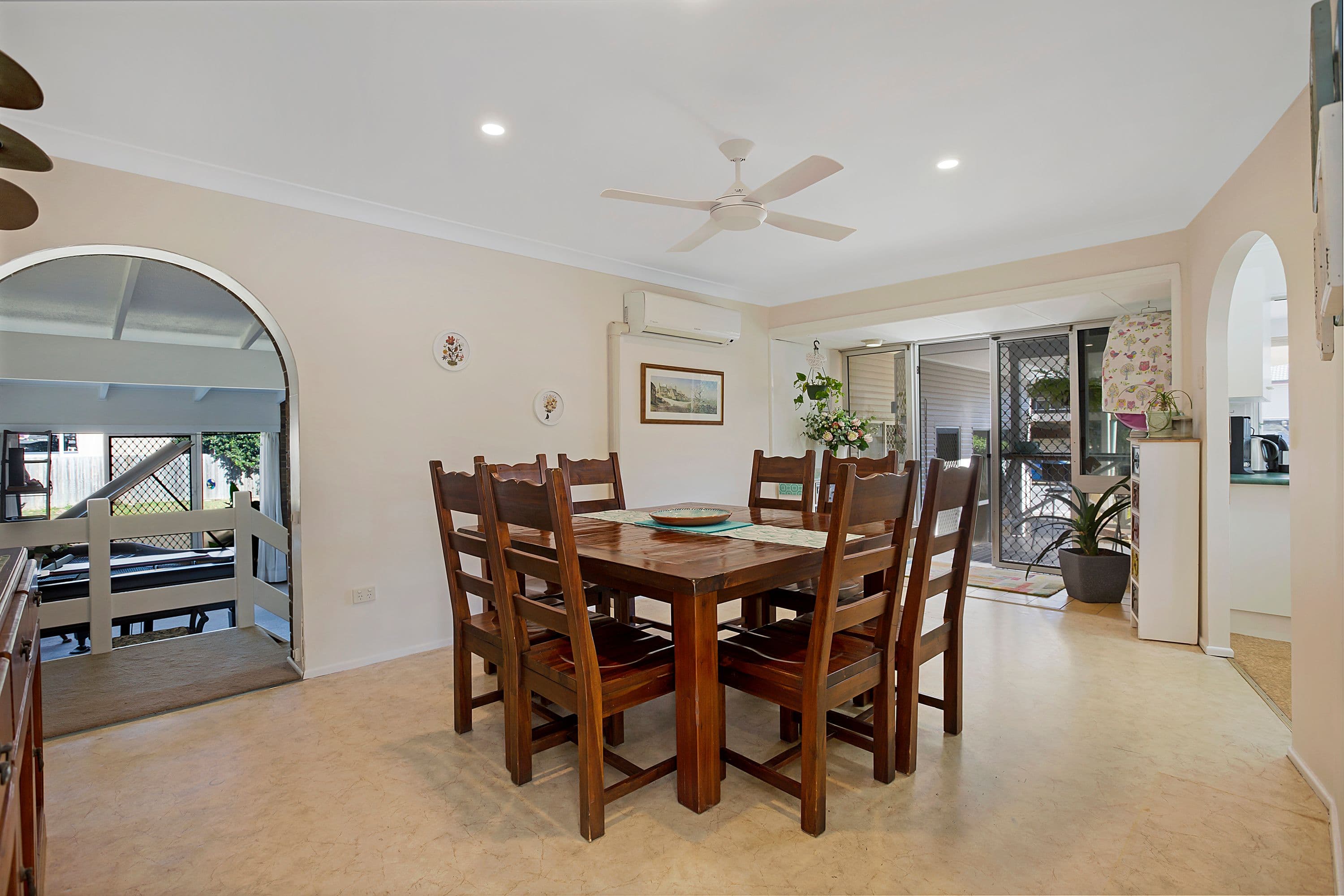 42 Leitchs Road South, Albany Creek QLD 4035, Albany Creek - Thumbnail 4