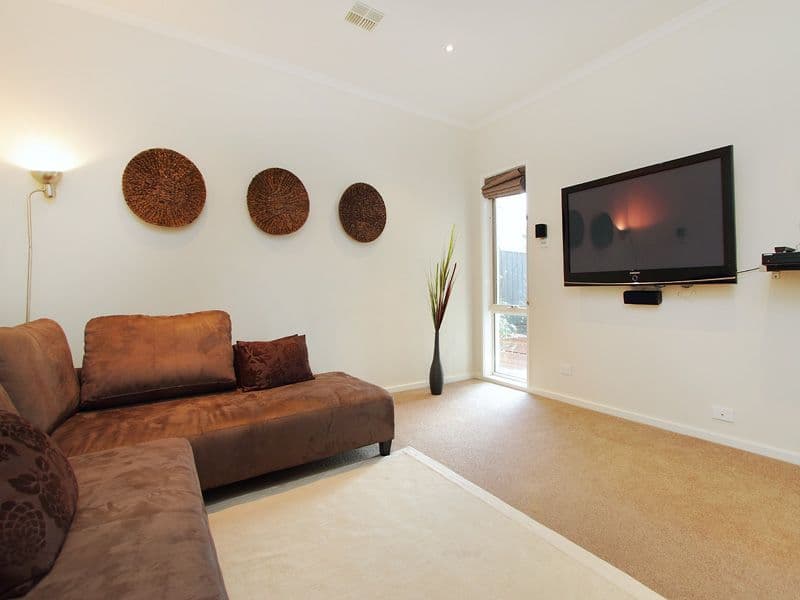 35 Deepwater Drive, WATERWAYS VIC 3195, Waterways - Thumbnail 3